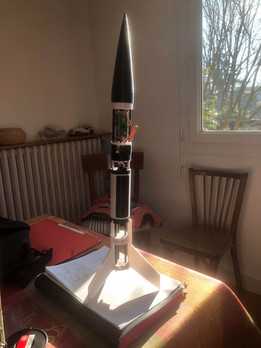 B300