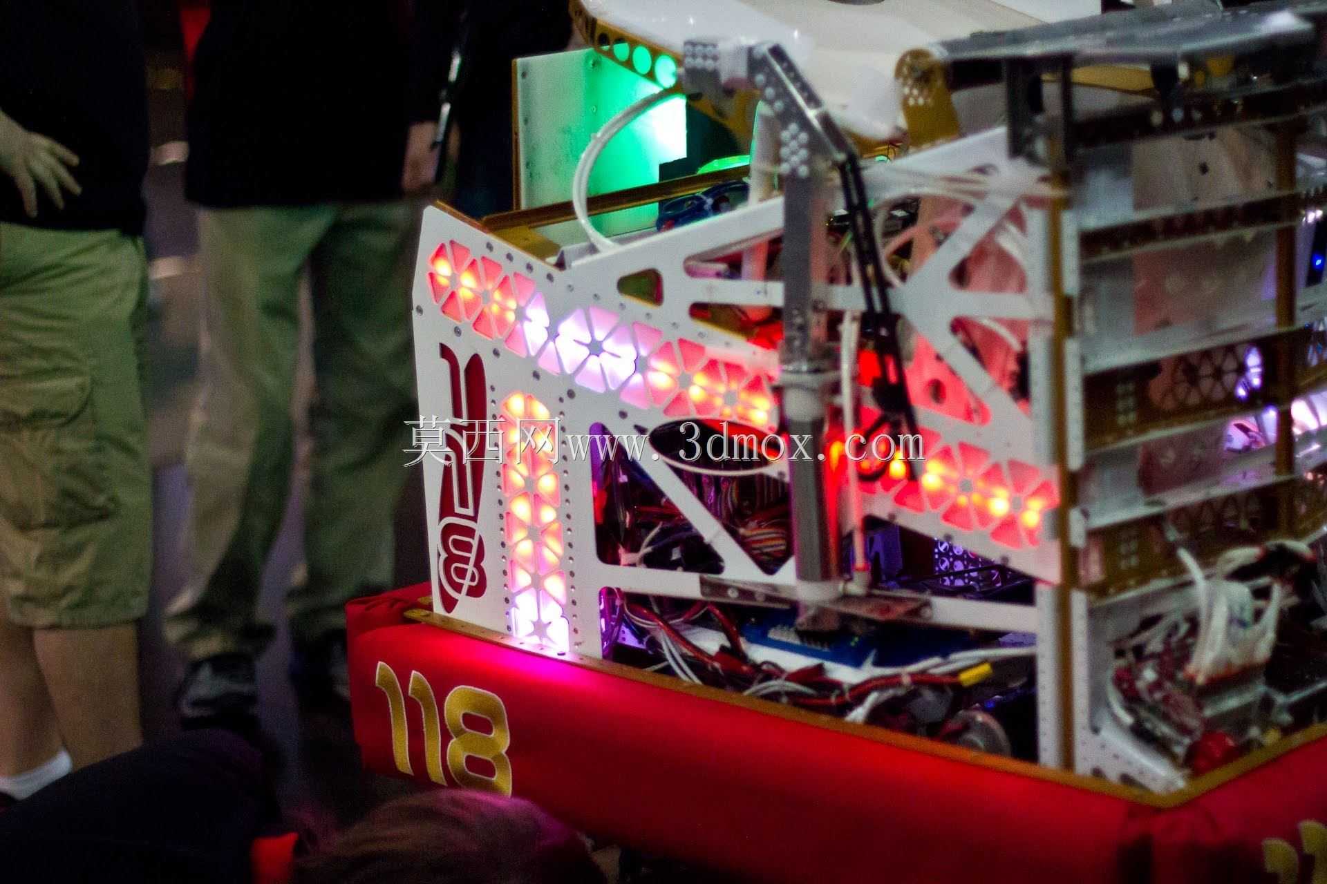 Robonauts 118 2013������-Apex