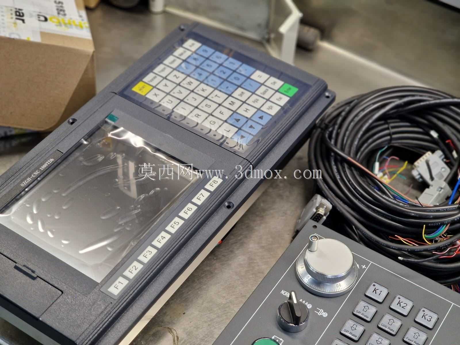 数控控制器SZGH cnc 1000MDb
