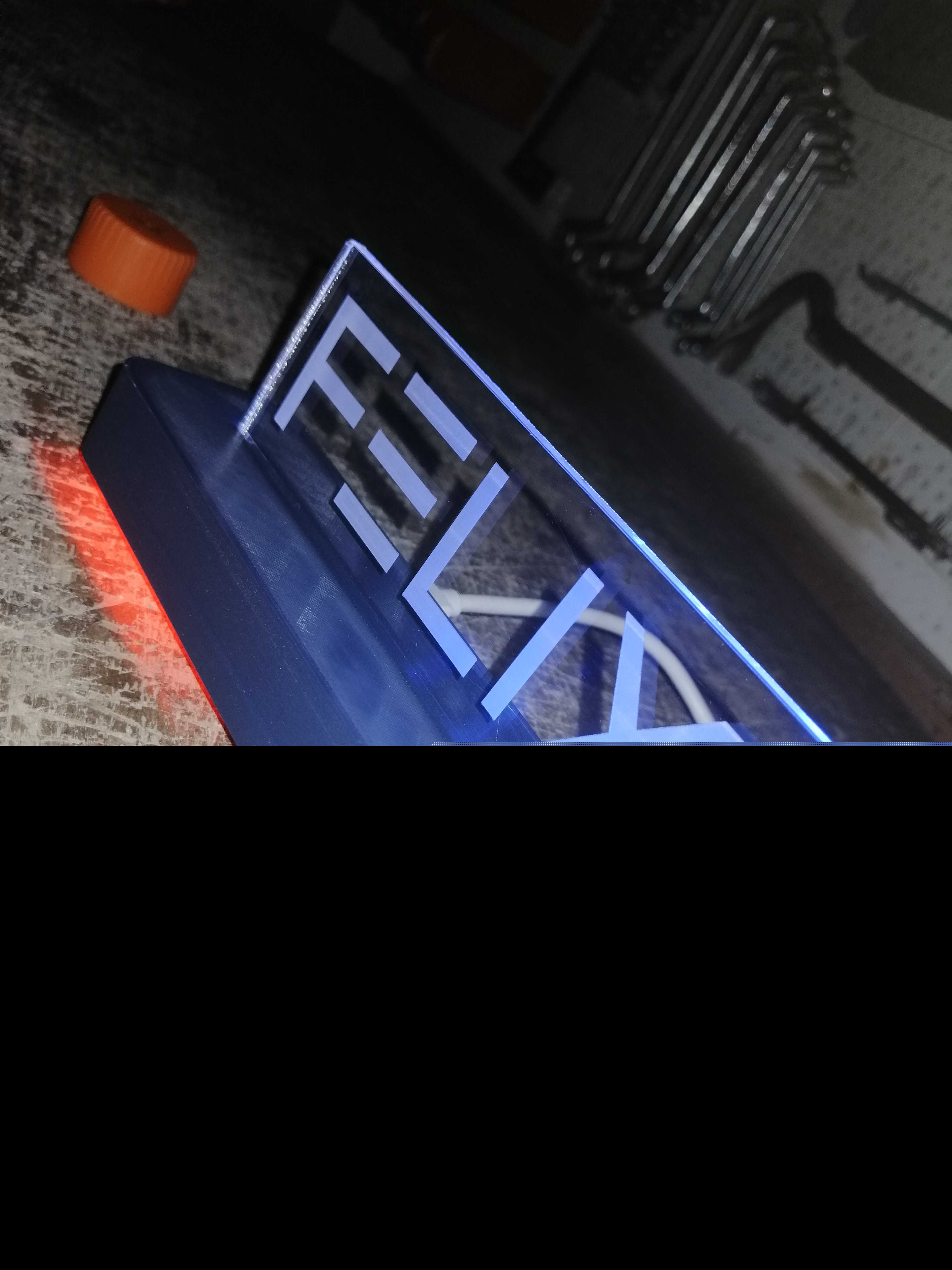LED 标牌 - 数字 LED WI-FI 和 WLED
