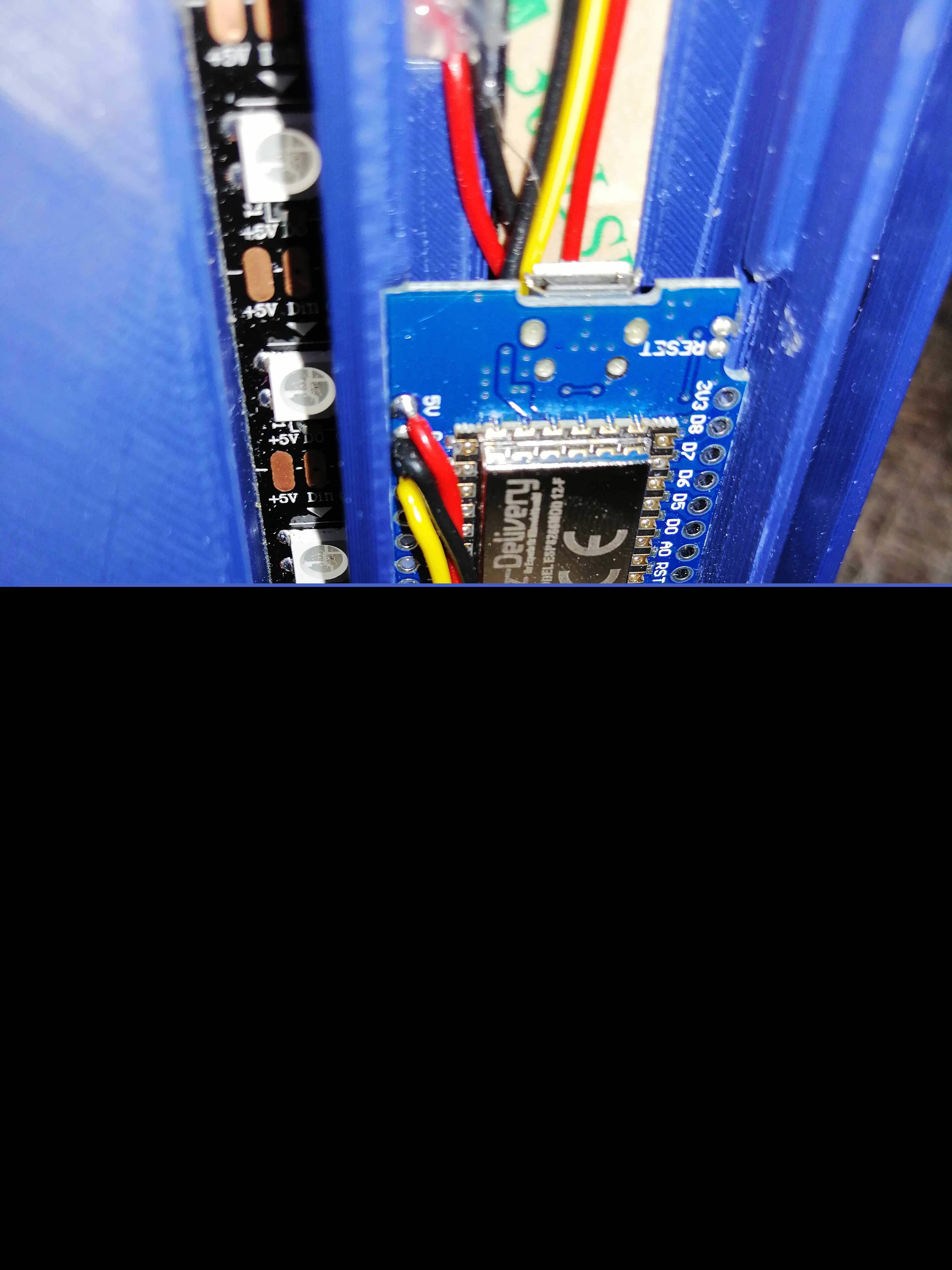 LED 标牌 - 数字 LED WI-FI 和 WLED