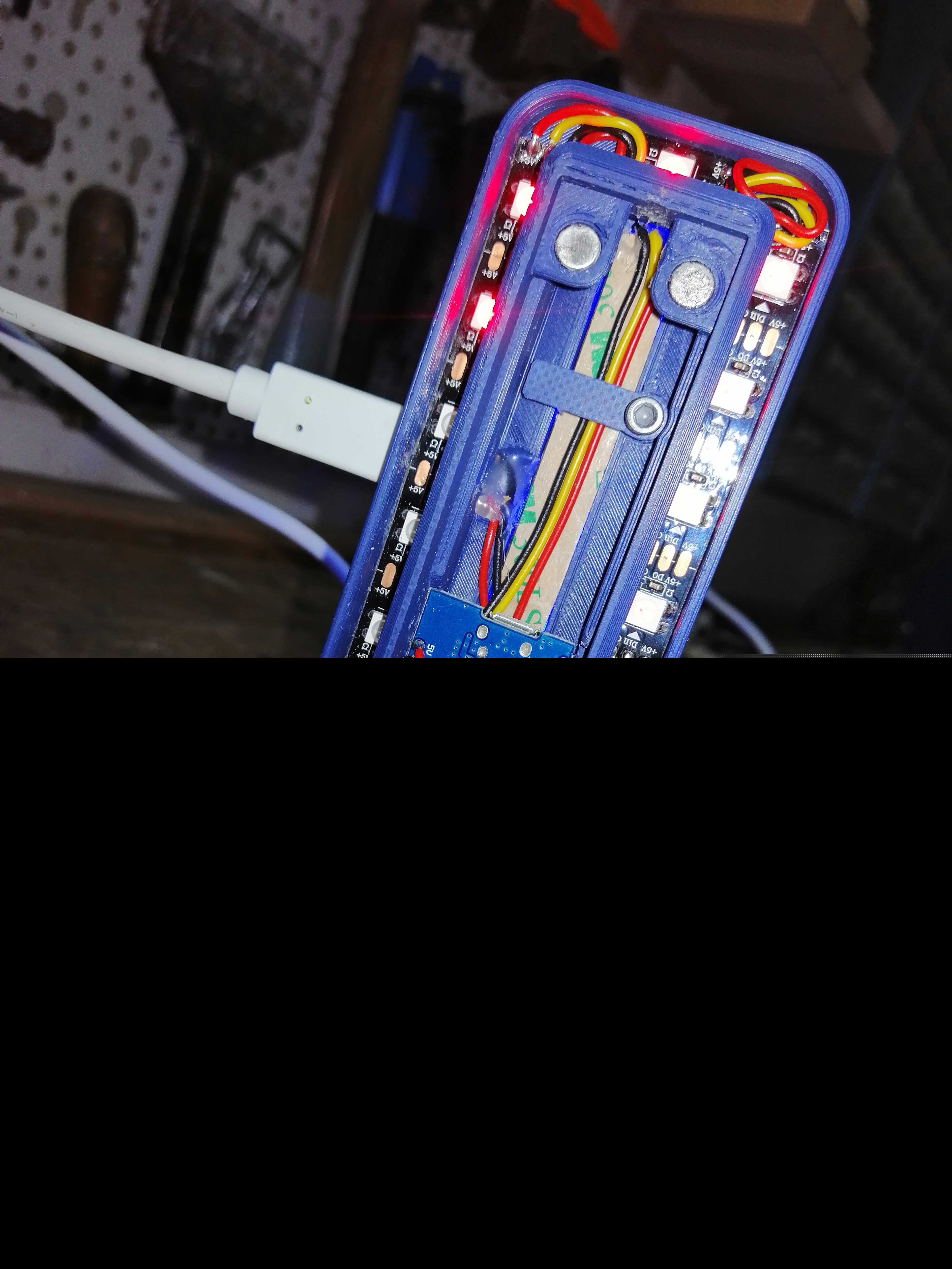 LED 标牌 - 数字 LED WI-FI 和 WLED