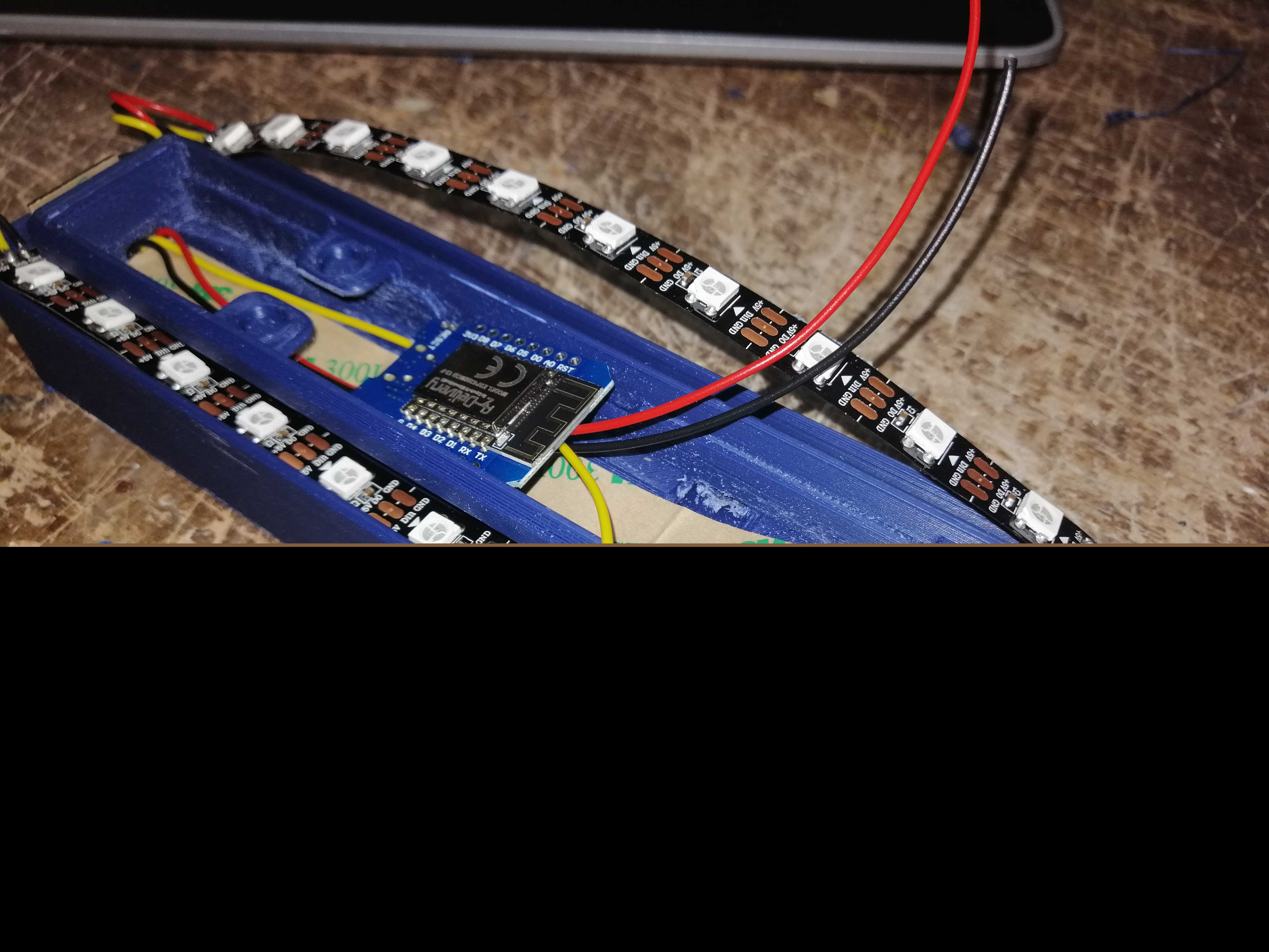 LED 标牌 - 数字 LED WI-FI 和 WLED