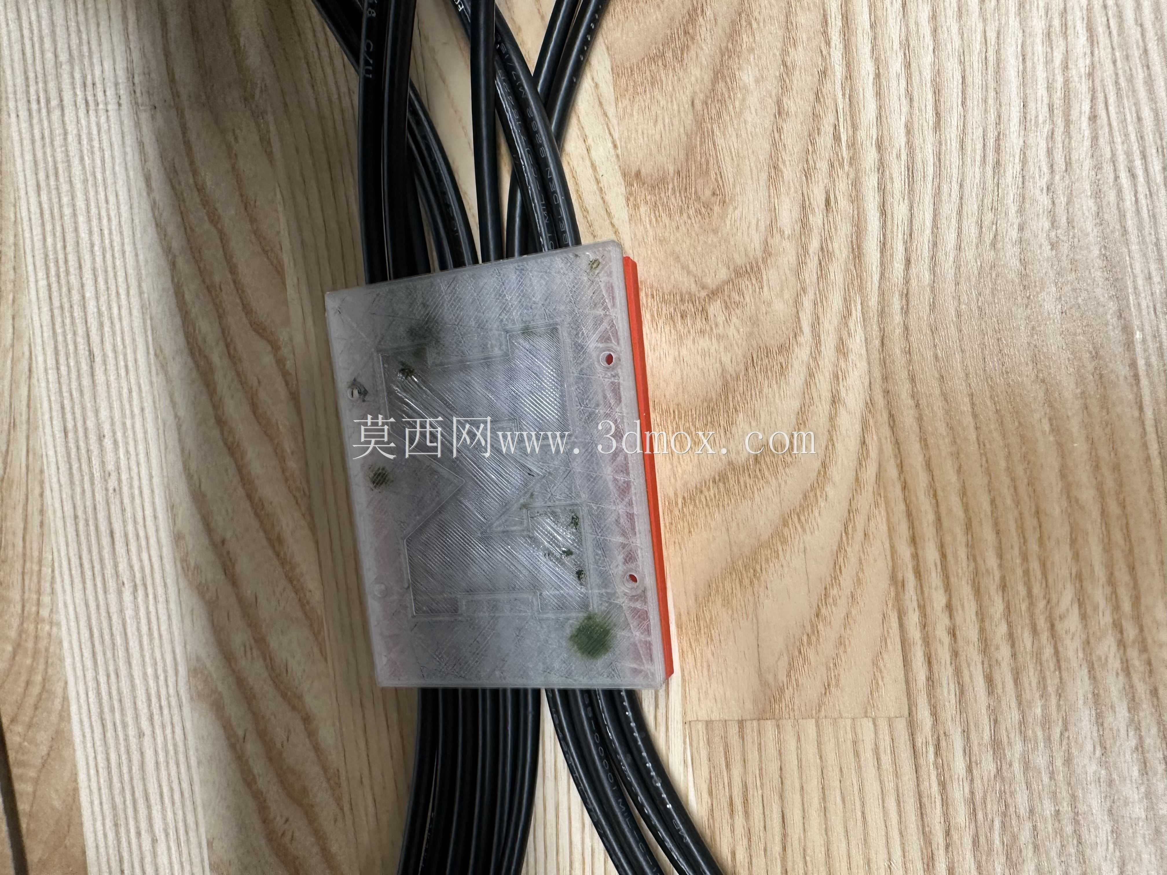 导线对准器夹具