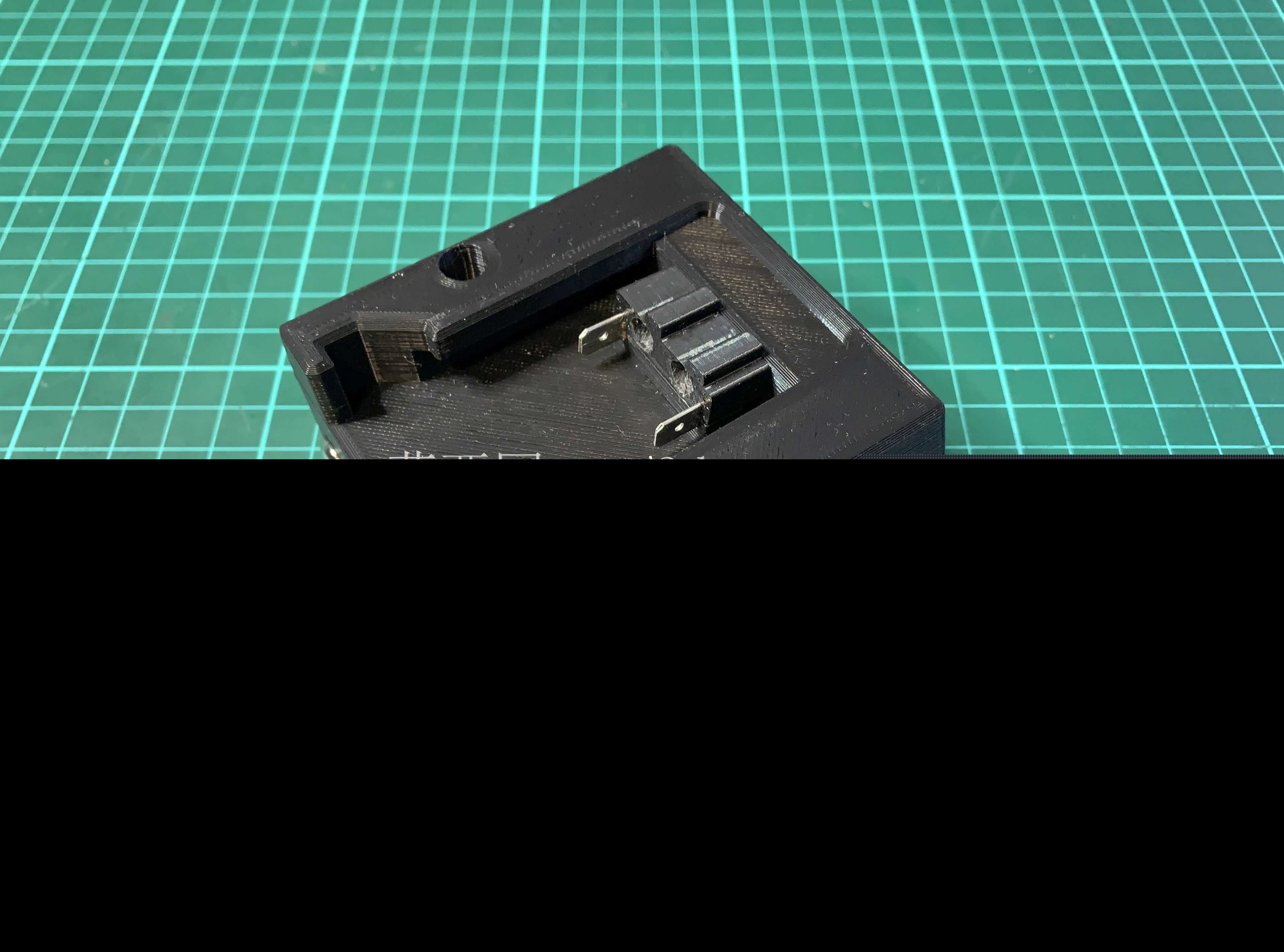 适用于 Milwaukee M18 电池的烙铁适配器