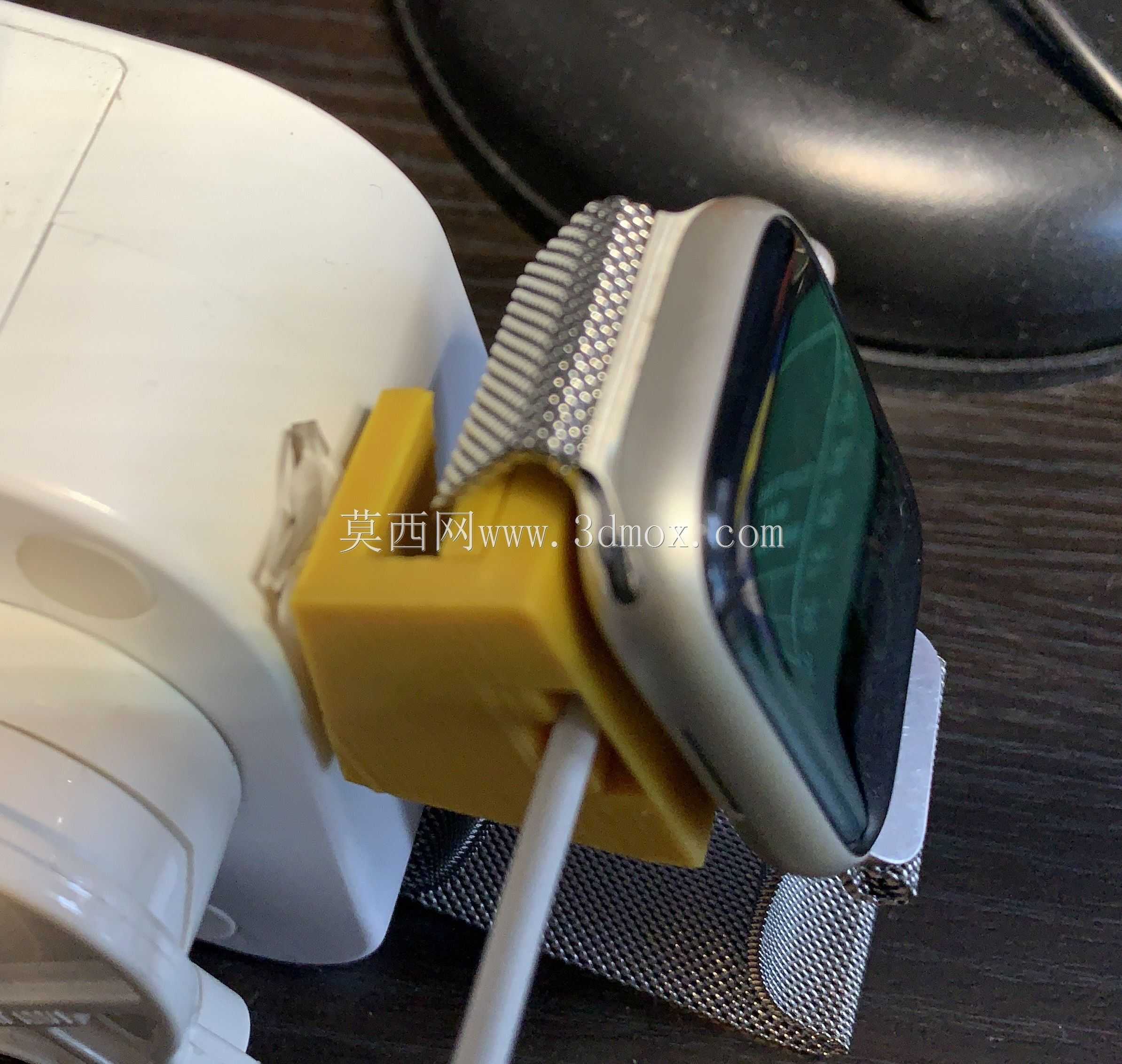 Apple Watch 充电座