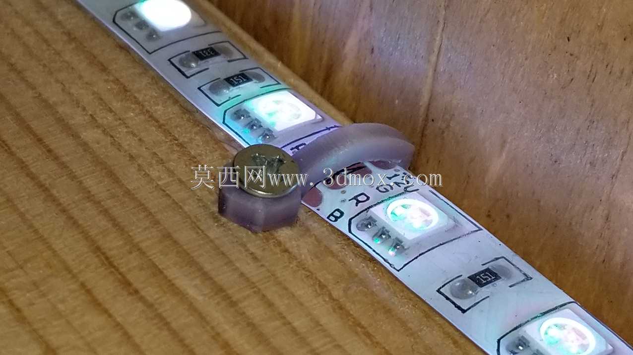RGB LED ������
