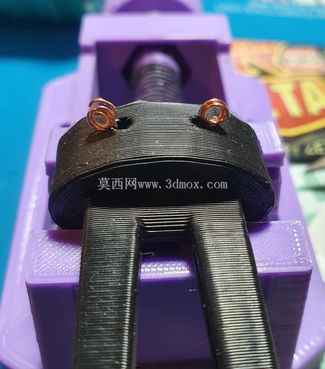 Tester Universal de Resistencias - 通用电阻测试仪
