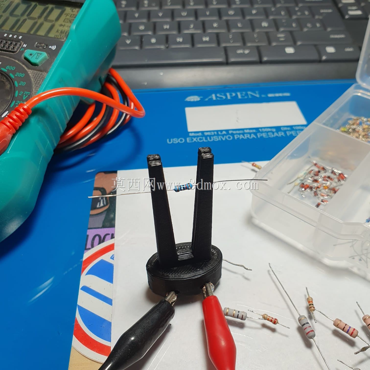Tester Universal de Resistencias - 通用电阻测试仪