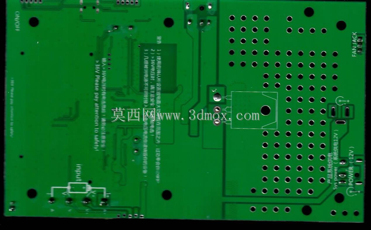 适用于 Arctic Cooling Freezer Xtreme CPU 冷却器的简单适配器,可安装在 DL24 或 DL24P 150W 功率测试仪电子负载上