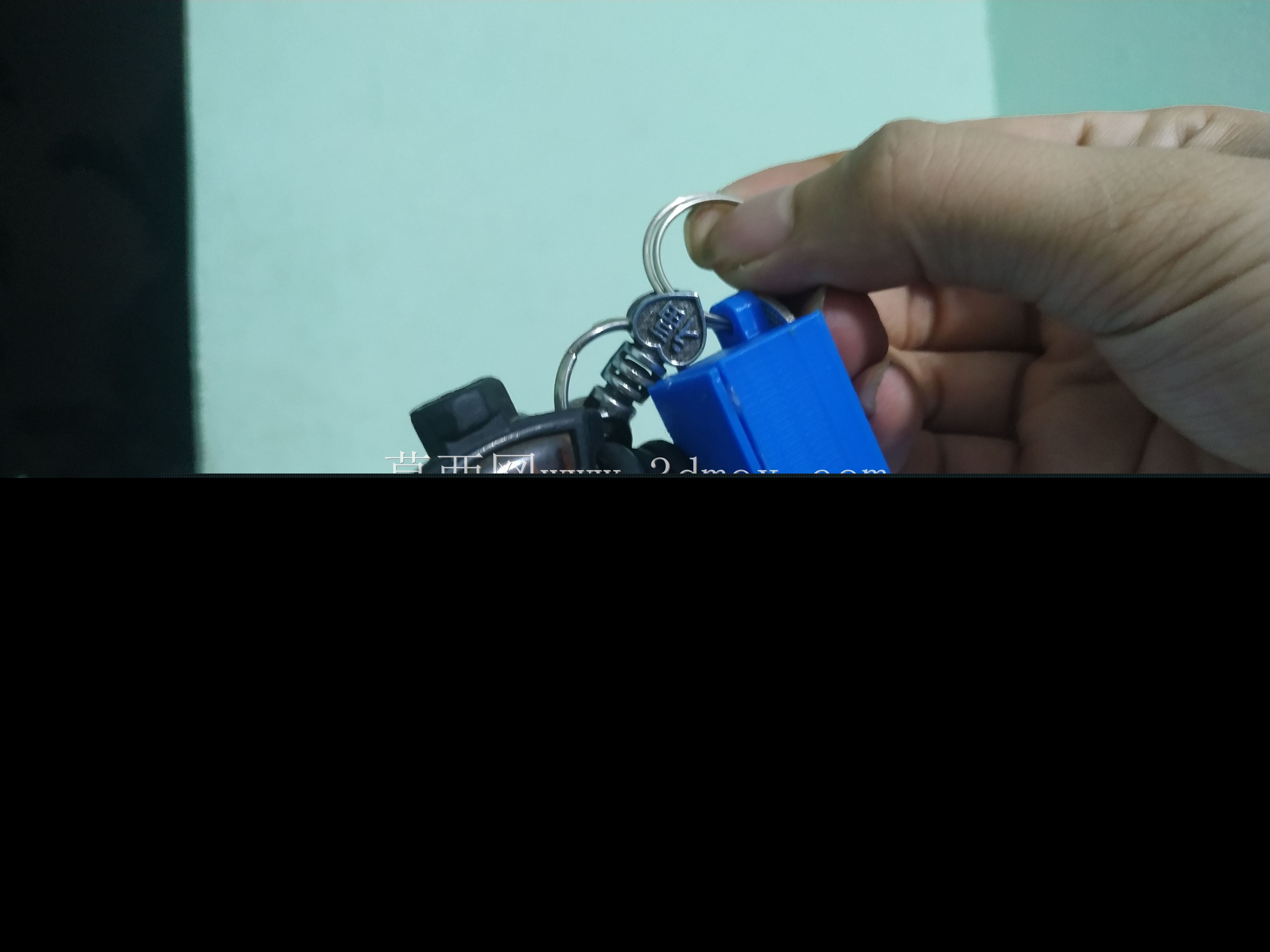 迷你备用充电器钥匙扣