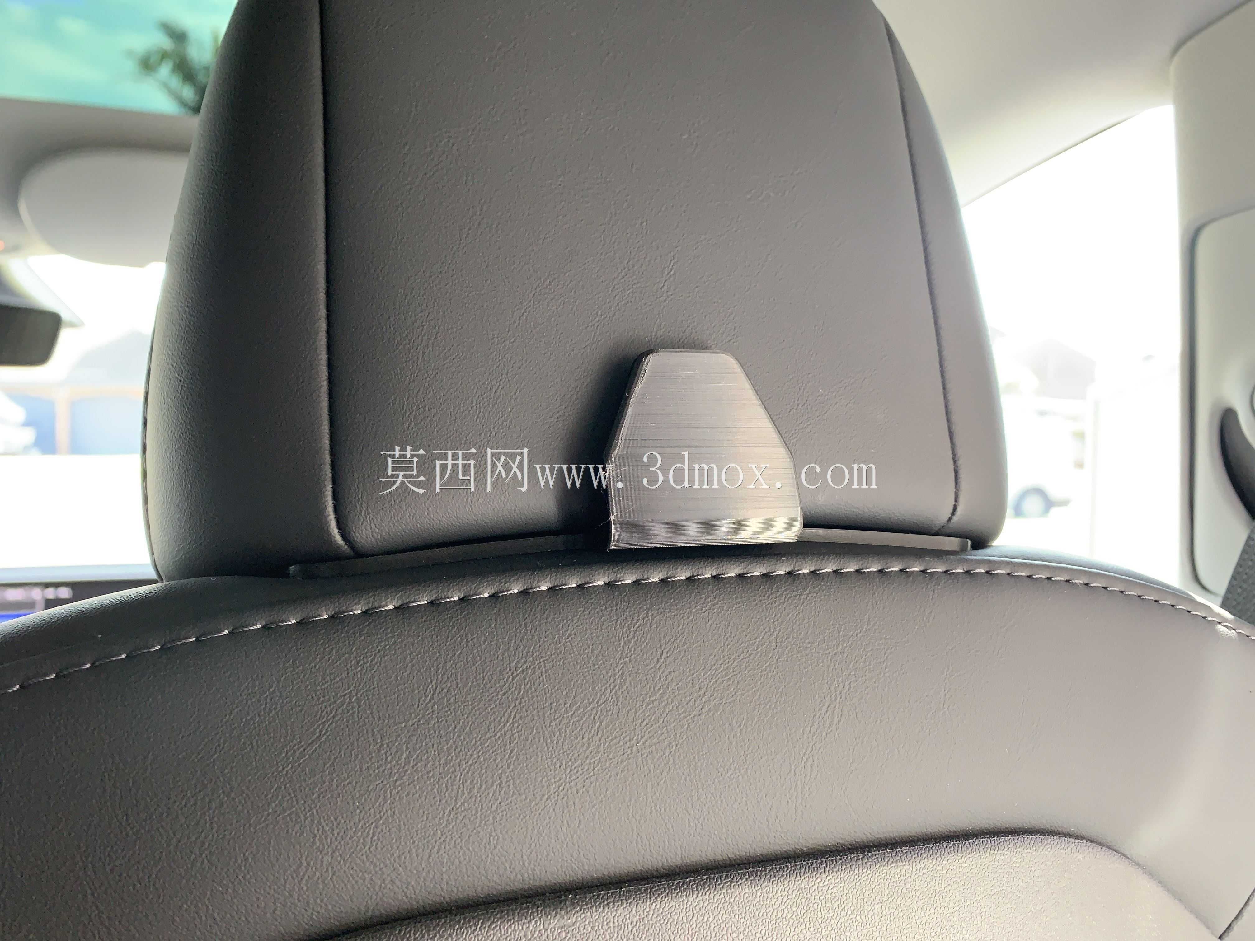 特斯拉Model 3座椅挂钩
