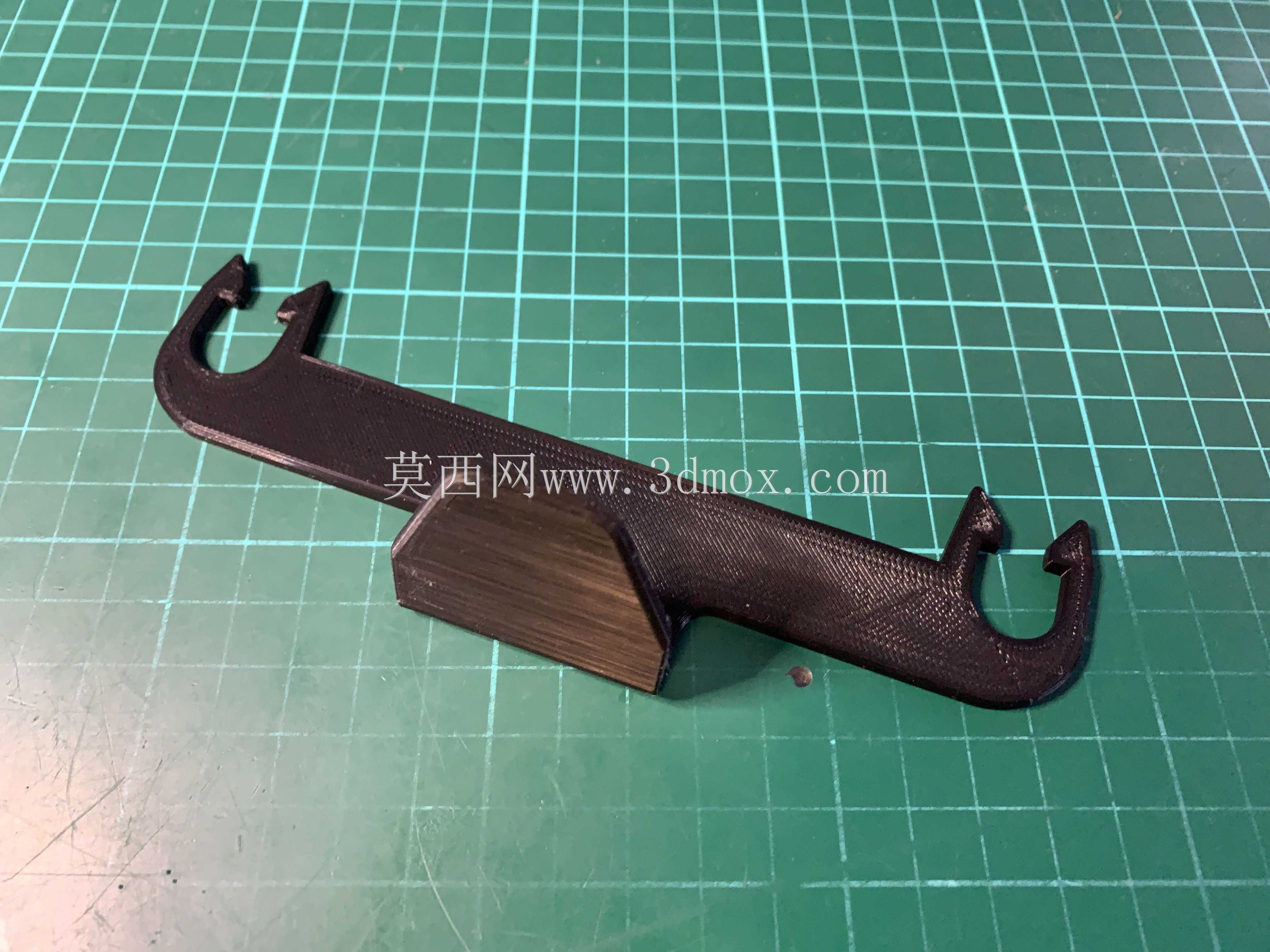 特斯拉Model 3座椅挂钩