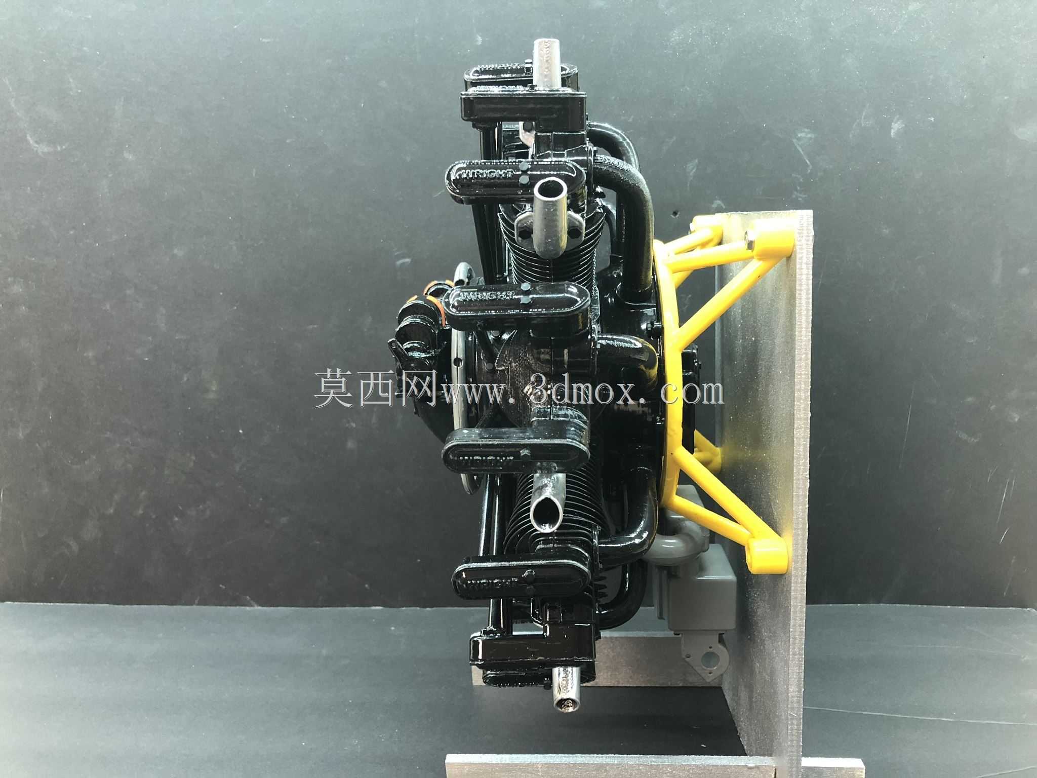Wright R-790旋风