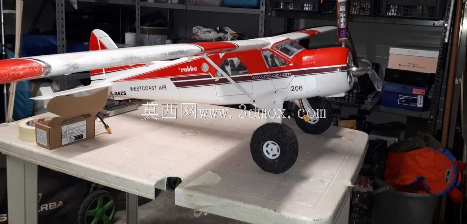 �������̥����DHC-2 RC�ɻ�A.A 1500mm