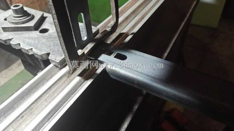 C-RAIL FESTOON ����֧��