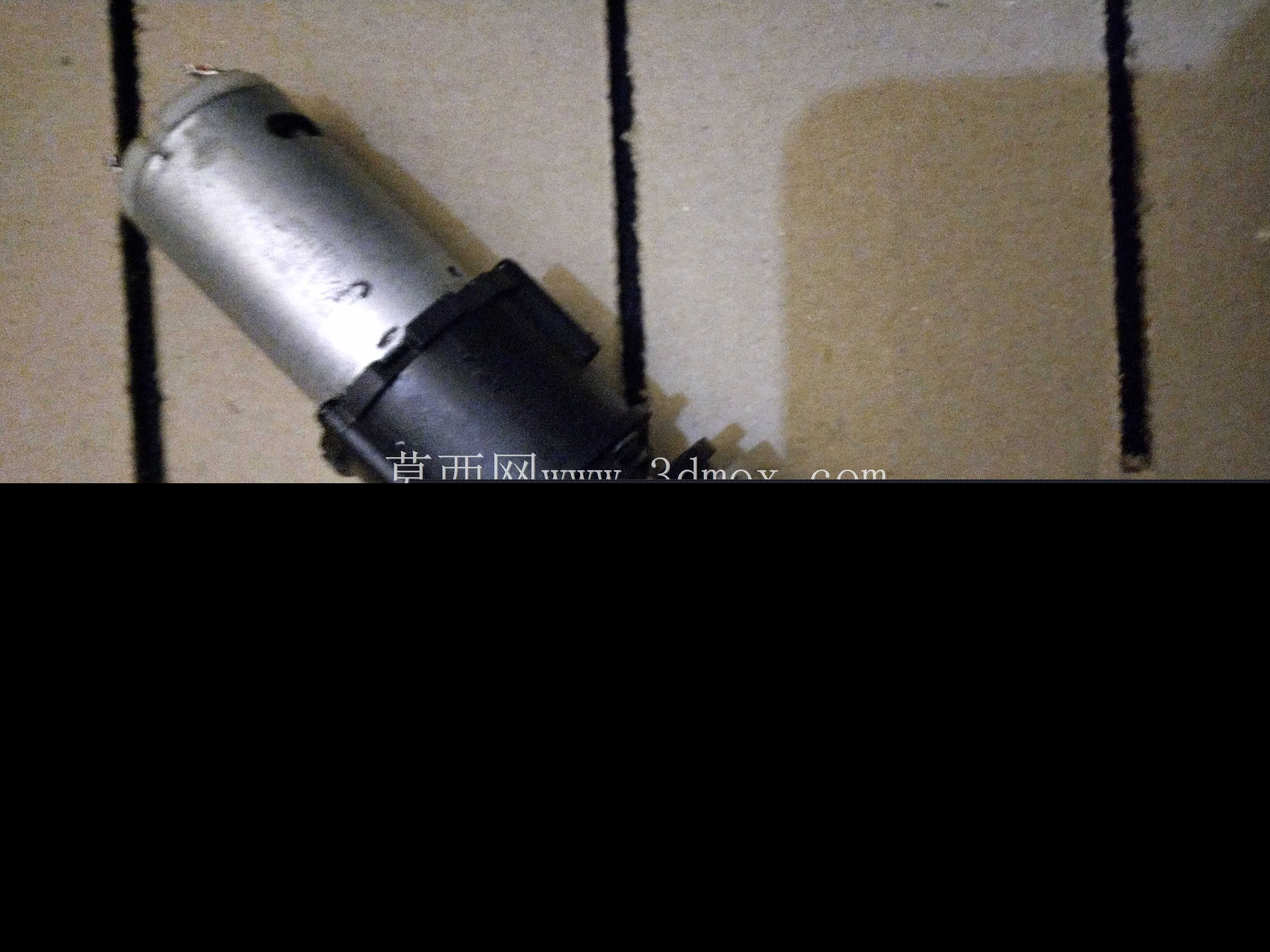  14/12/9���غ�ɫ��Decker�����װ��CNC 