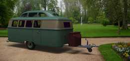 大VW T2拖车屋顶与天窗