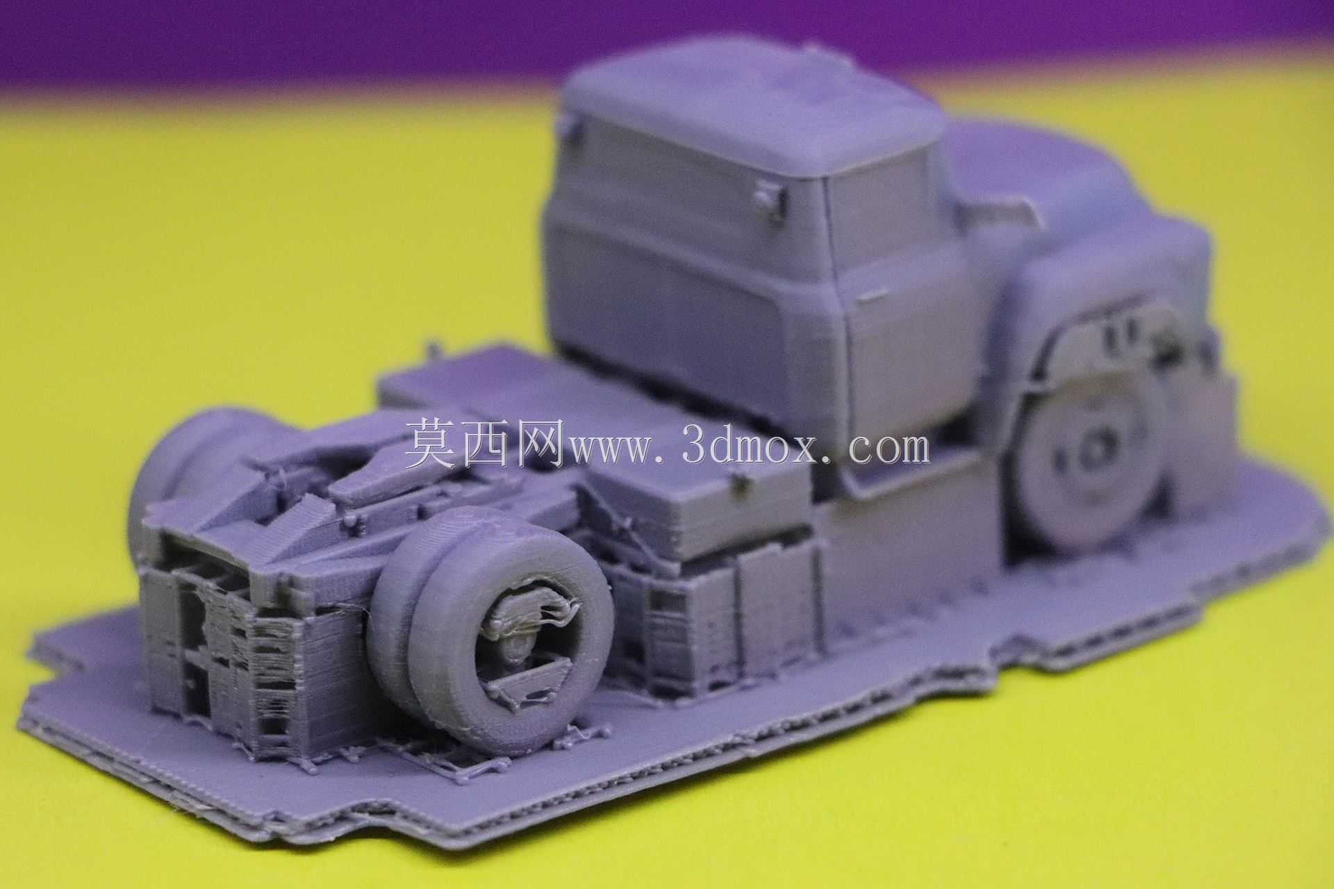  Zil-130����������������
