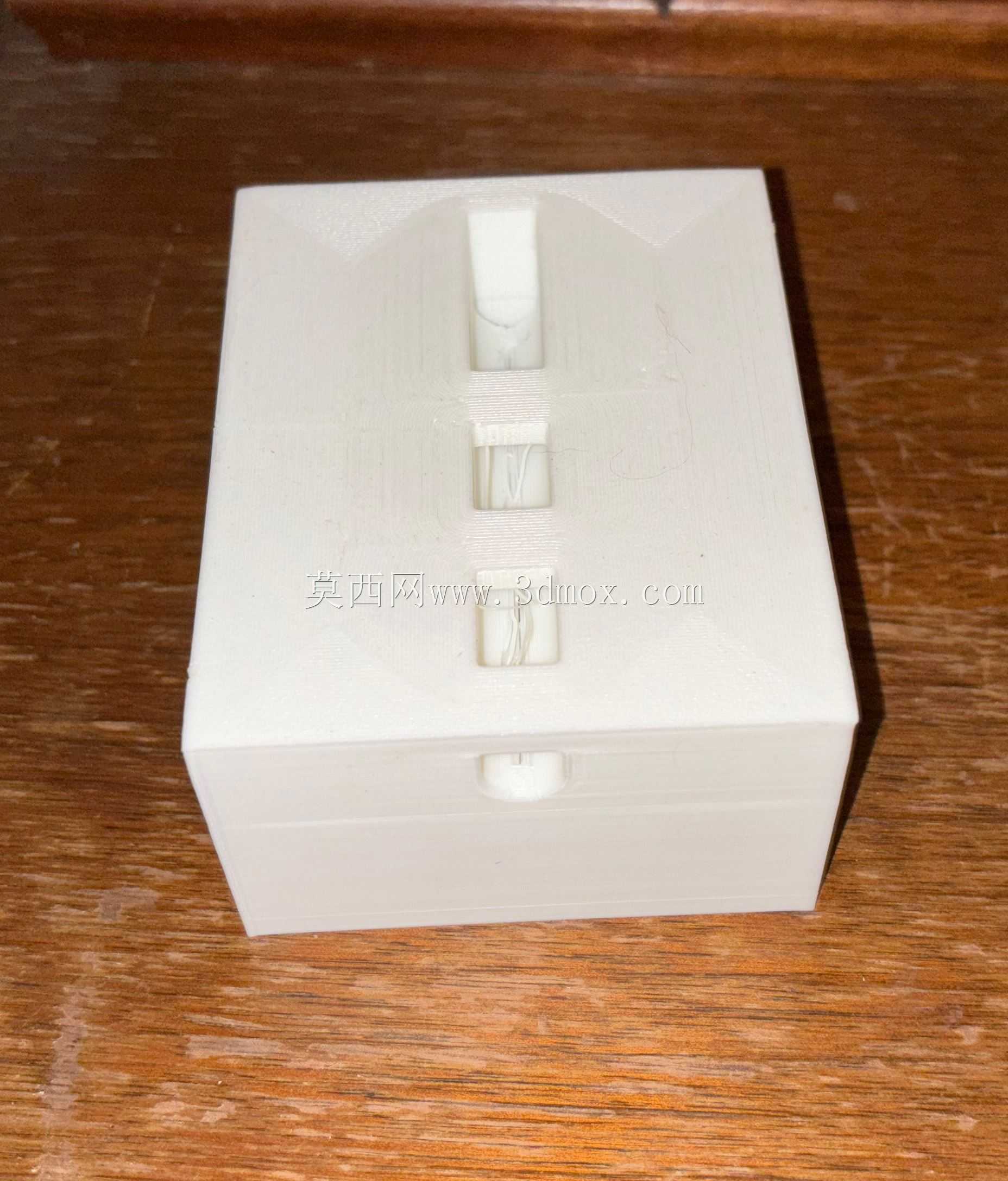 iPhone ���г����
