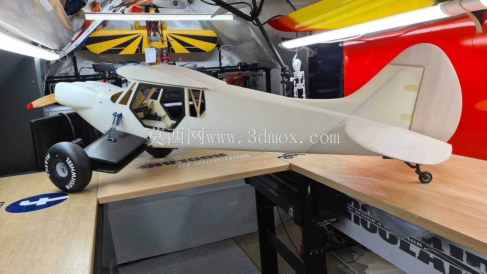RC�ɻ�����