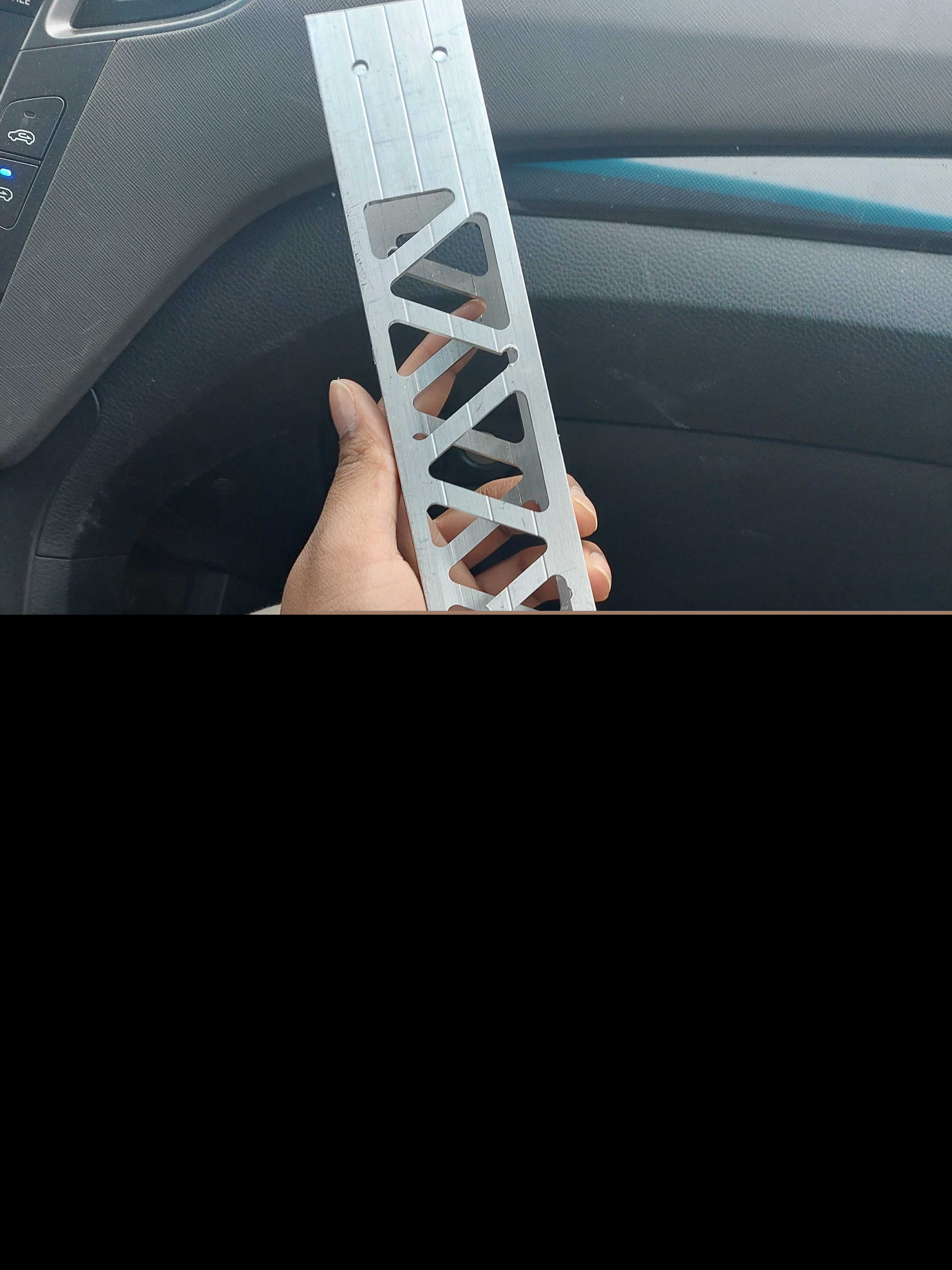 数控铣床的箱管夹具 - FRC Robotics