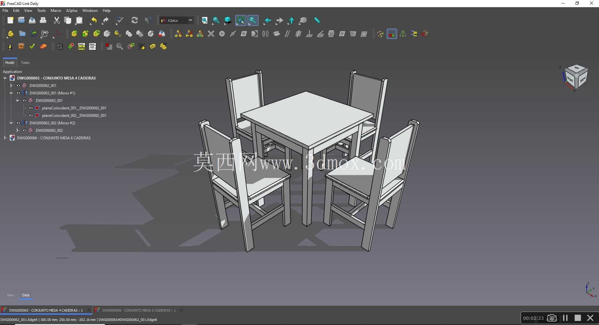  DWG000065 -Conjunto Mesa 4 Cadeiras 