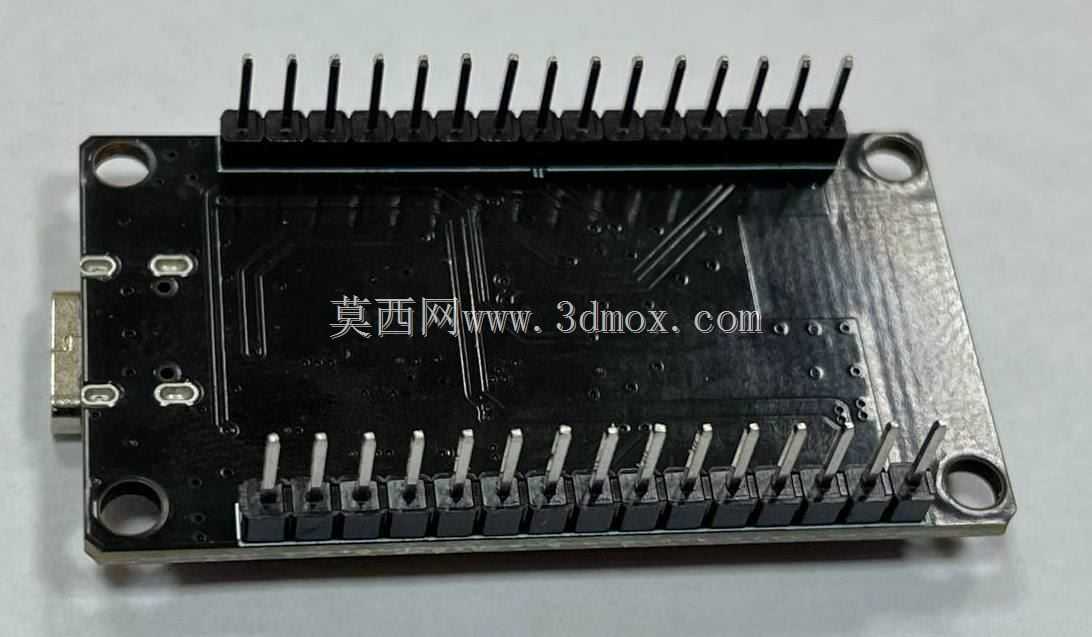 ESP32-WROOM-32