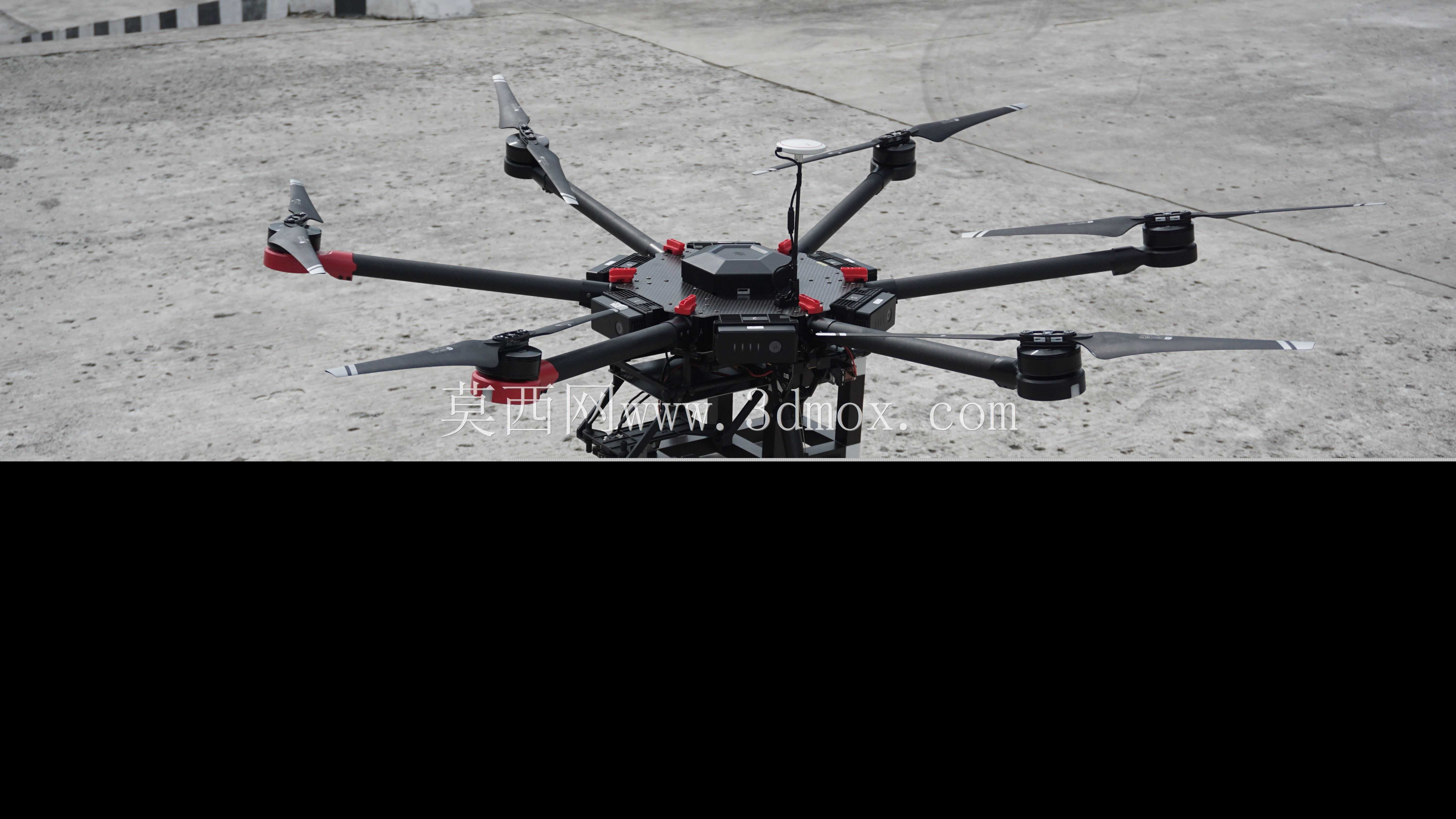 DJI Matrice 600 bawa bom