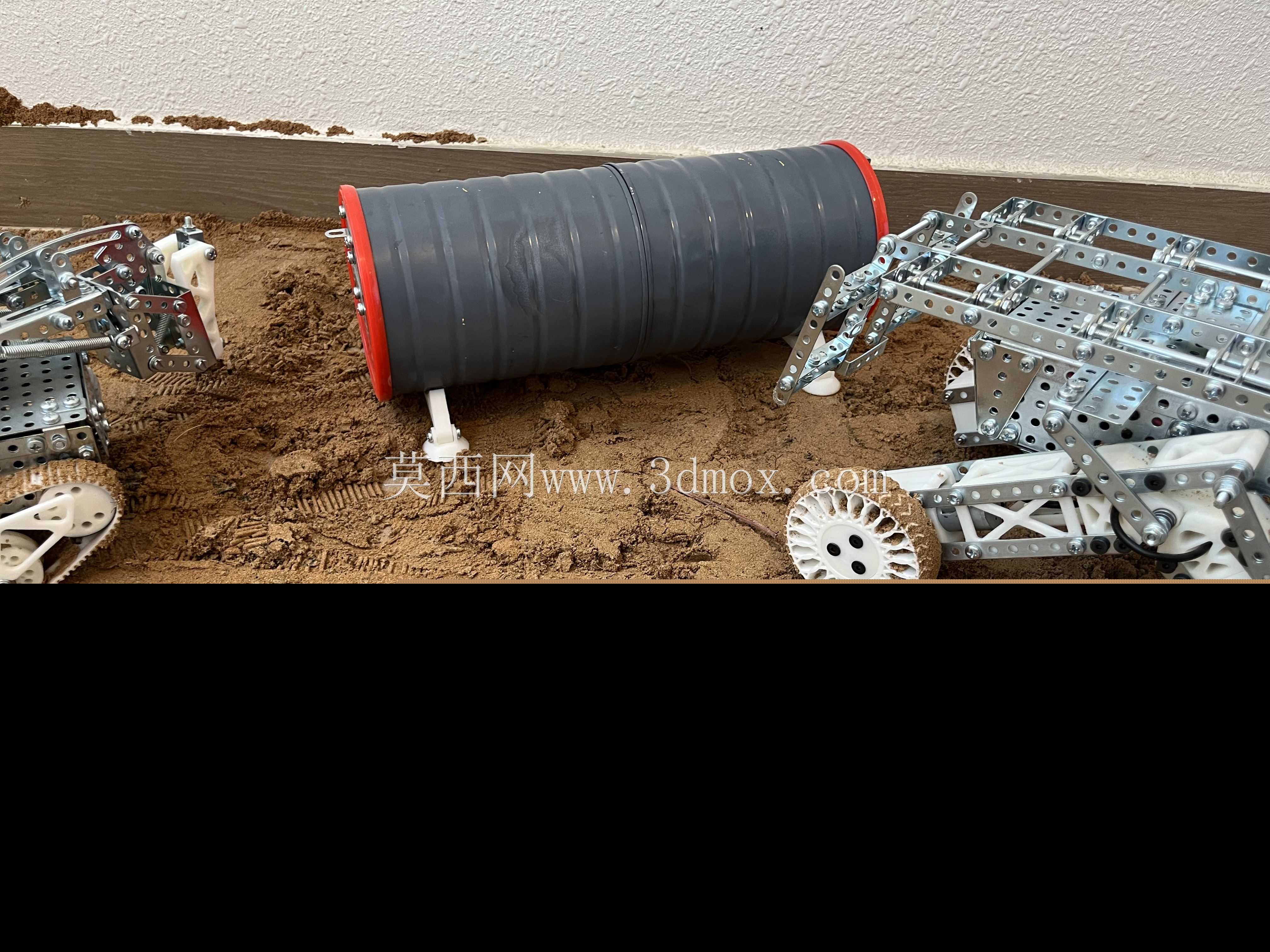 明智而精确的SHL火星机器人与现实生活中的工作原型(视频非常重要)