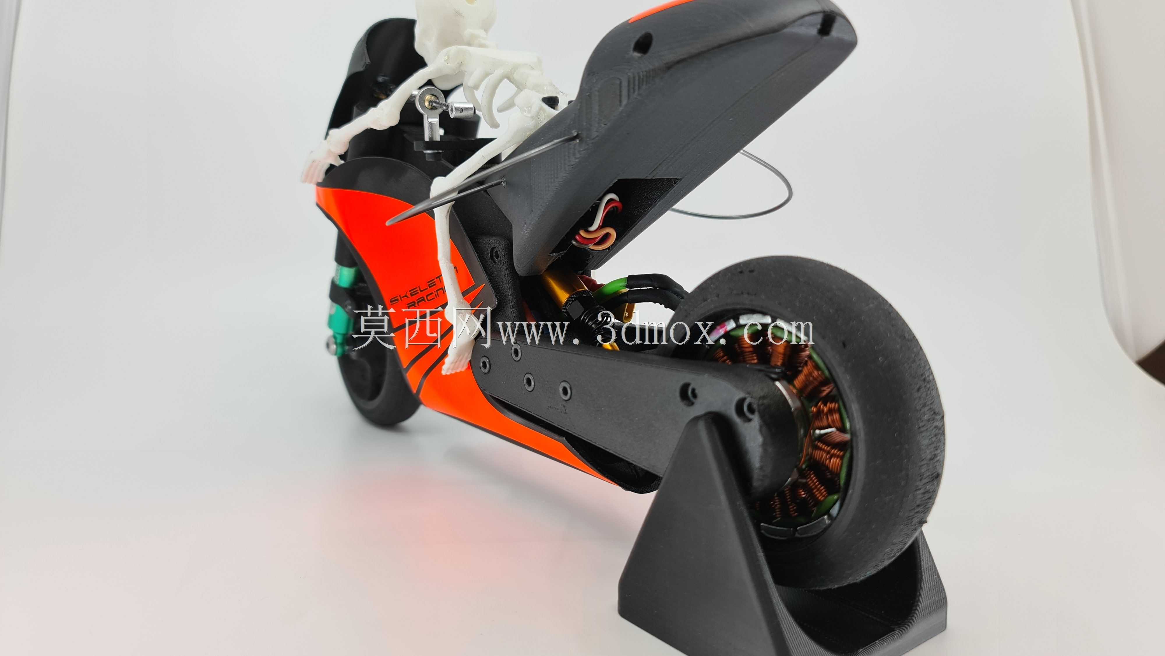 RC 3D打印超级自行车,RC MotoGp风格的抓地自行车