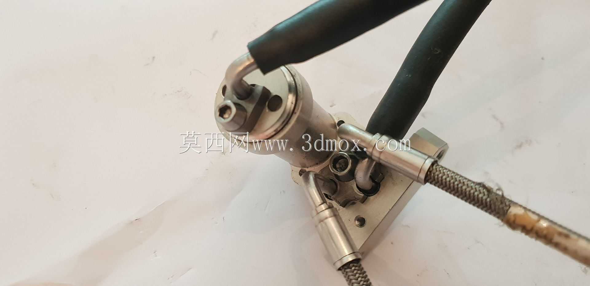 F1������-F10V90