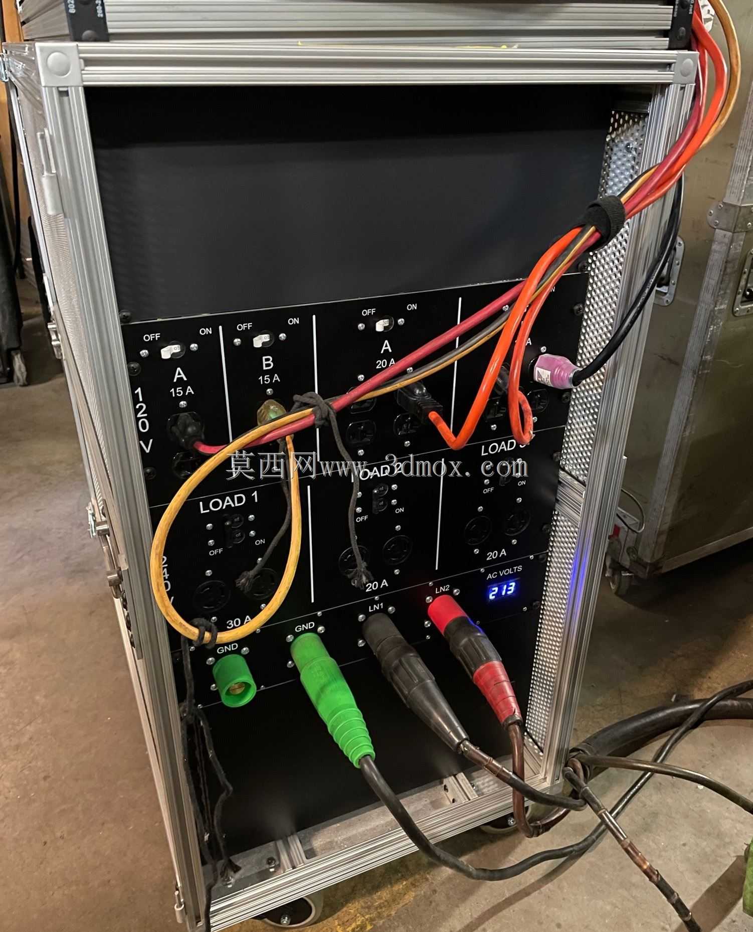 移动式UPS机架
