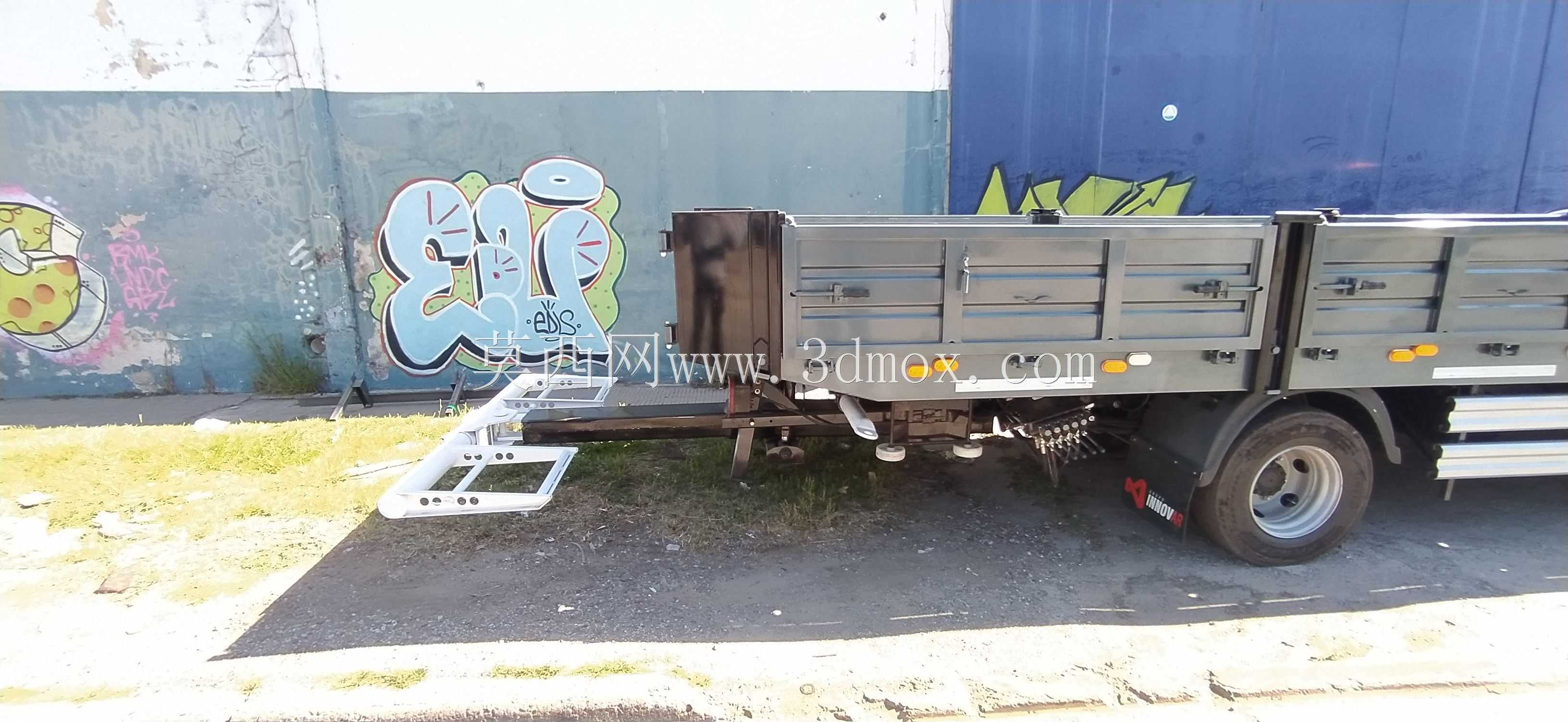 Carrocer��a de remolque/auxilio
