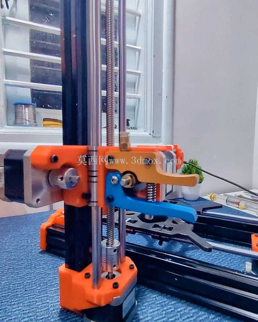 3D打印机悬臂式,灵感来自prusa