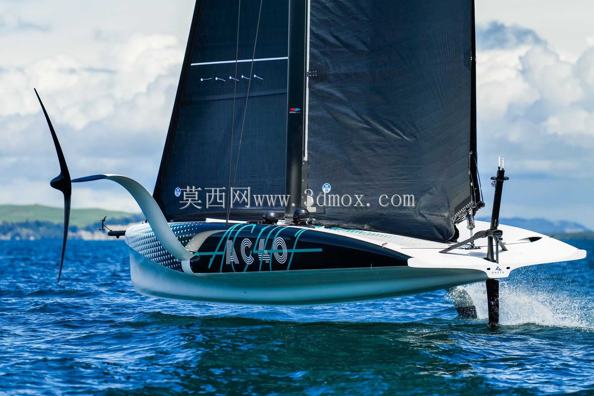 838 Aptilla AC40 MonoHull