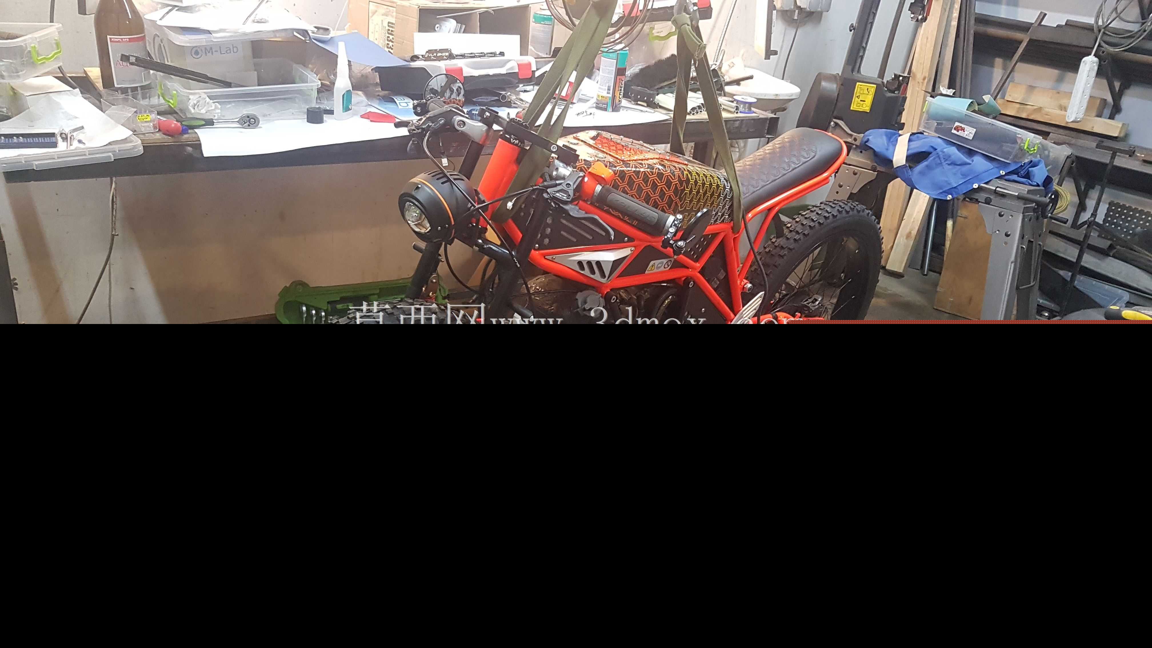 VLR电动自行车大黄蜂