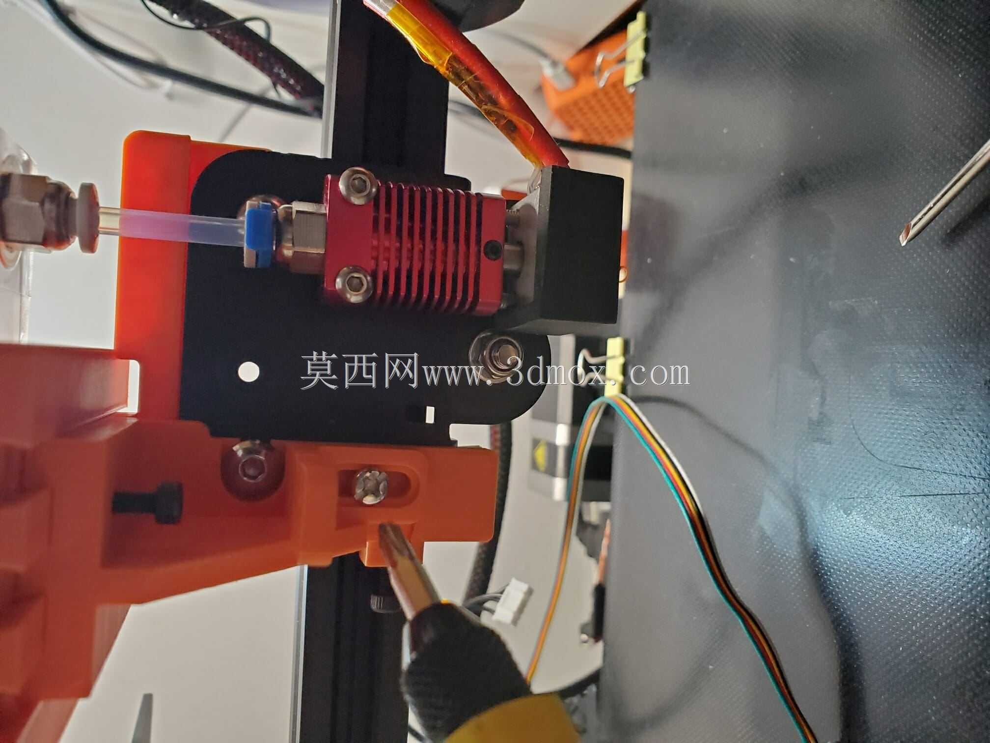 恩德3通用近程挤出机支架_ Ender3通用直接驱动挤出机支架
