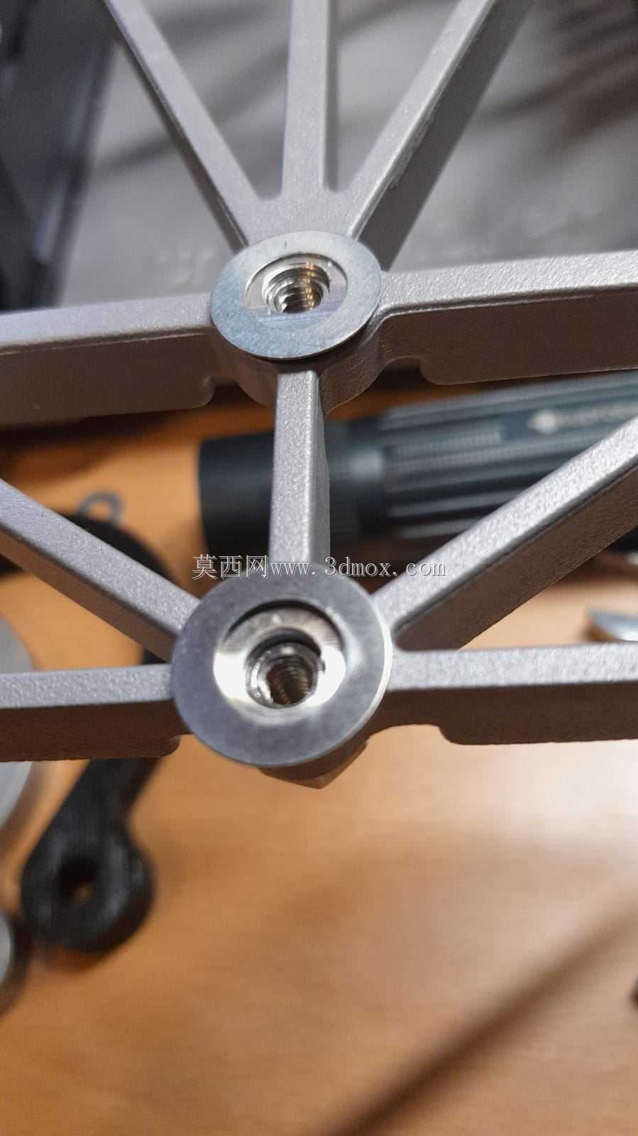 千分表夹具