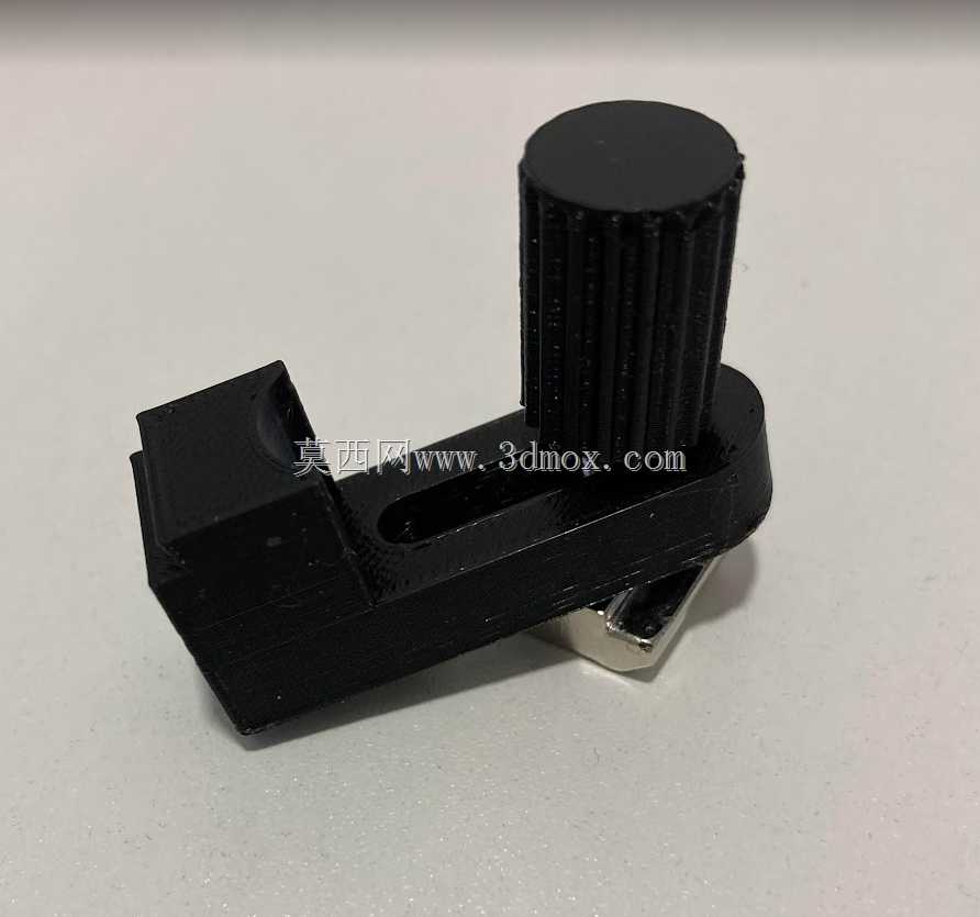 PCB铣削夹具