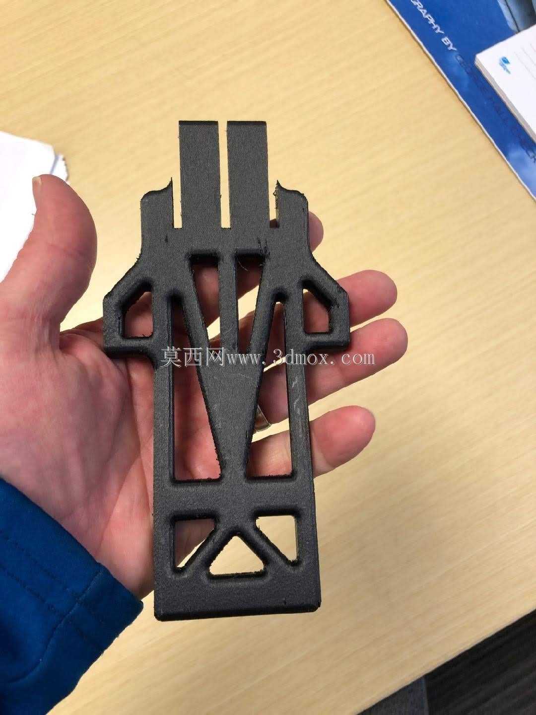 ��ɫ��ʯ��������������