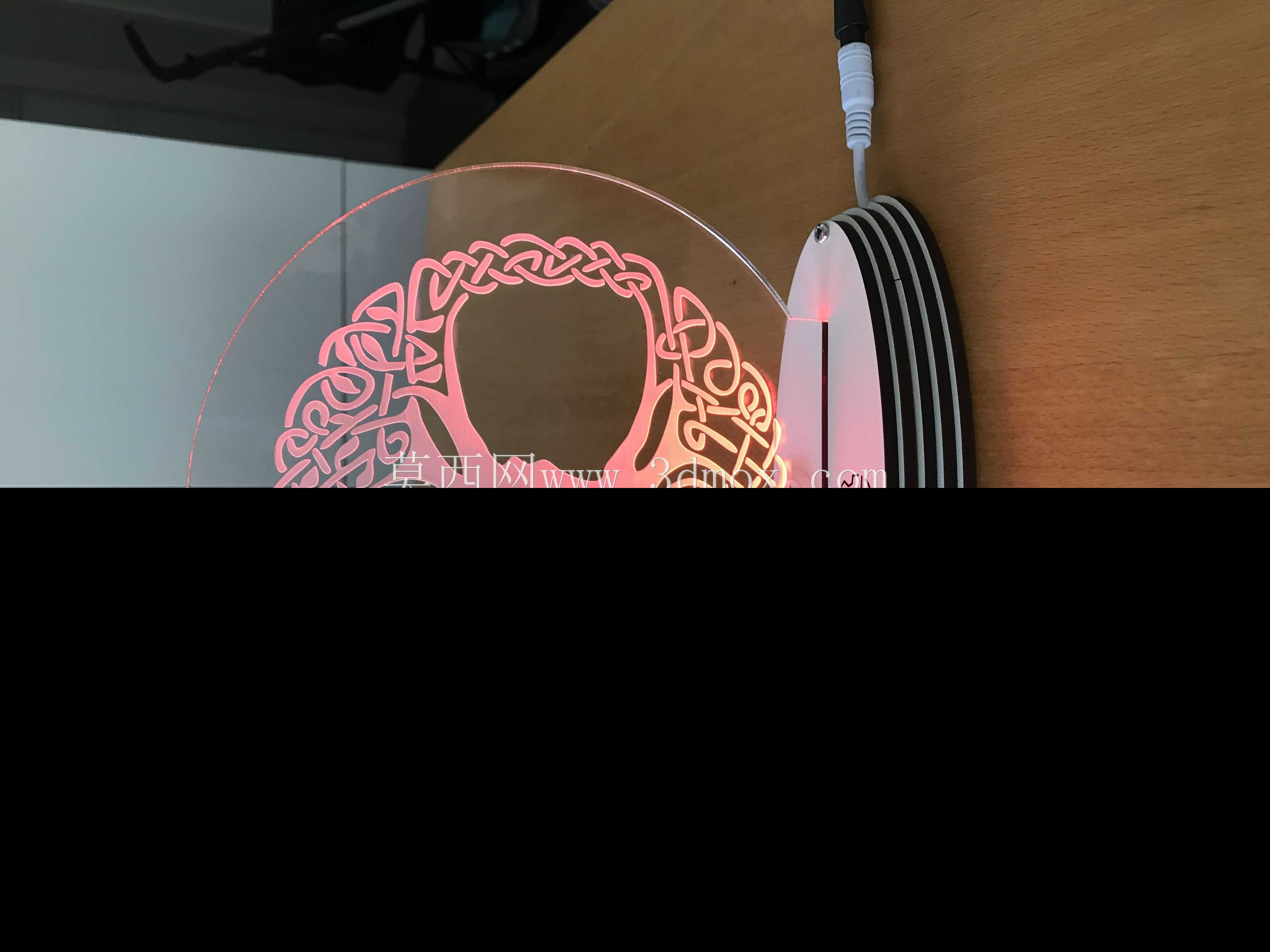 �����и�����ϵı�ϩ��LED��