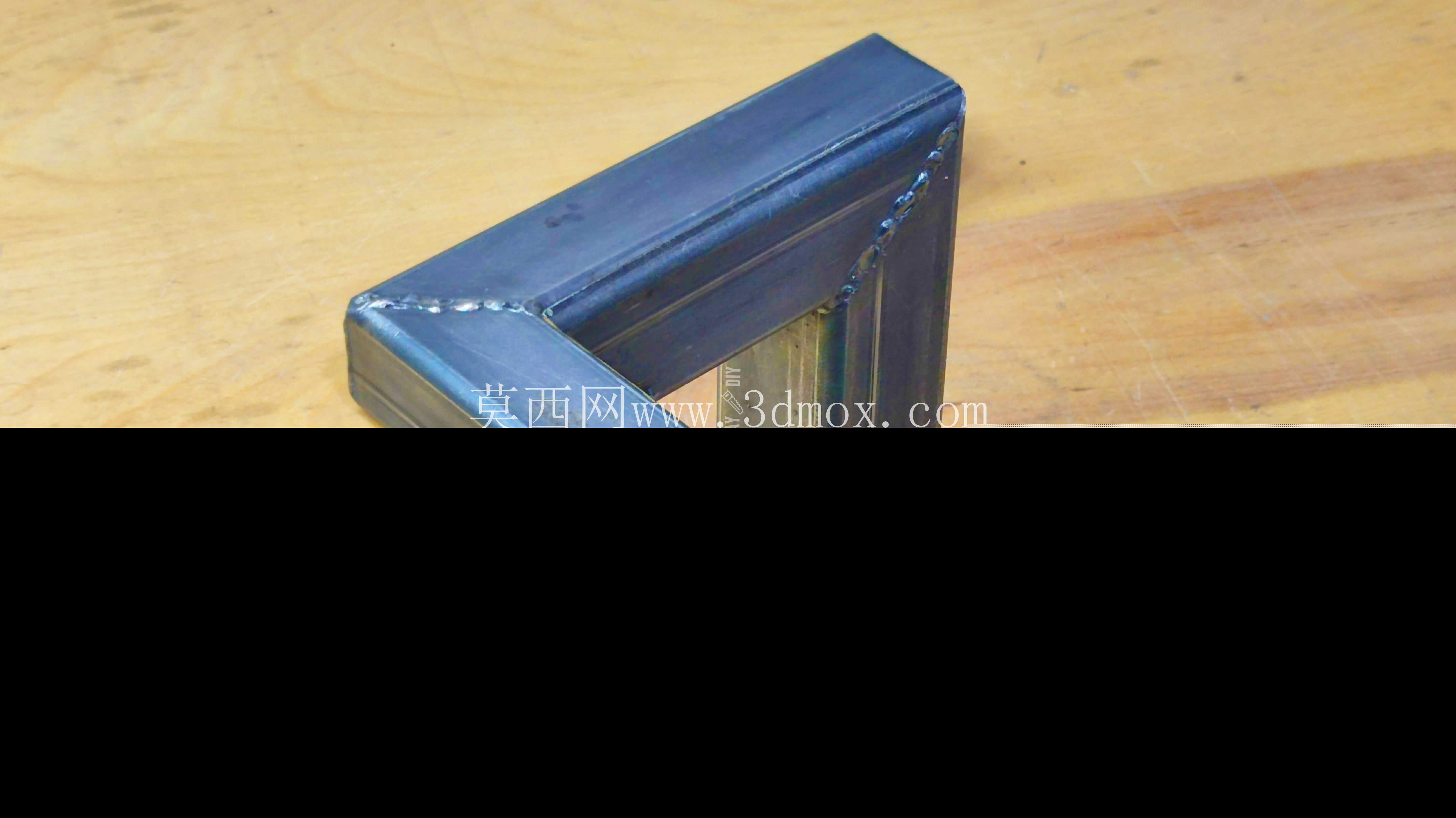  Penrose Tribar 