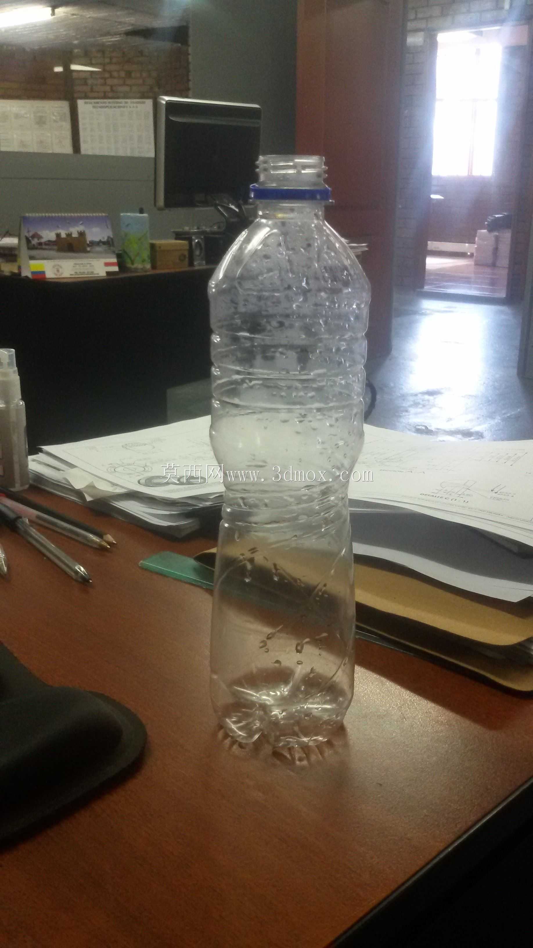 <p>瓶 / botella < / p>