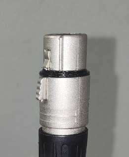 Neutrik XLR ĸ O ��