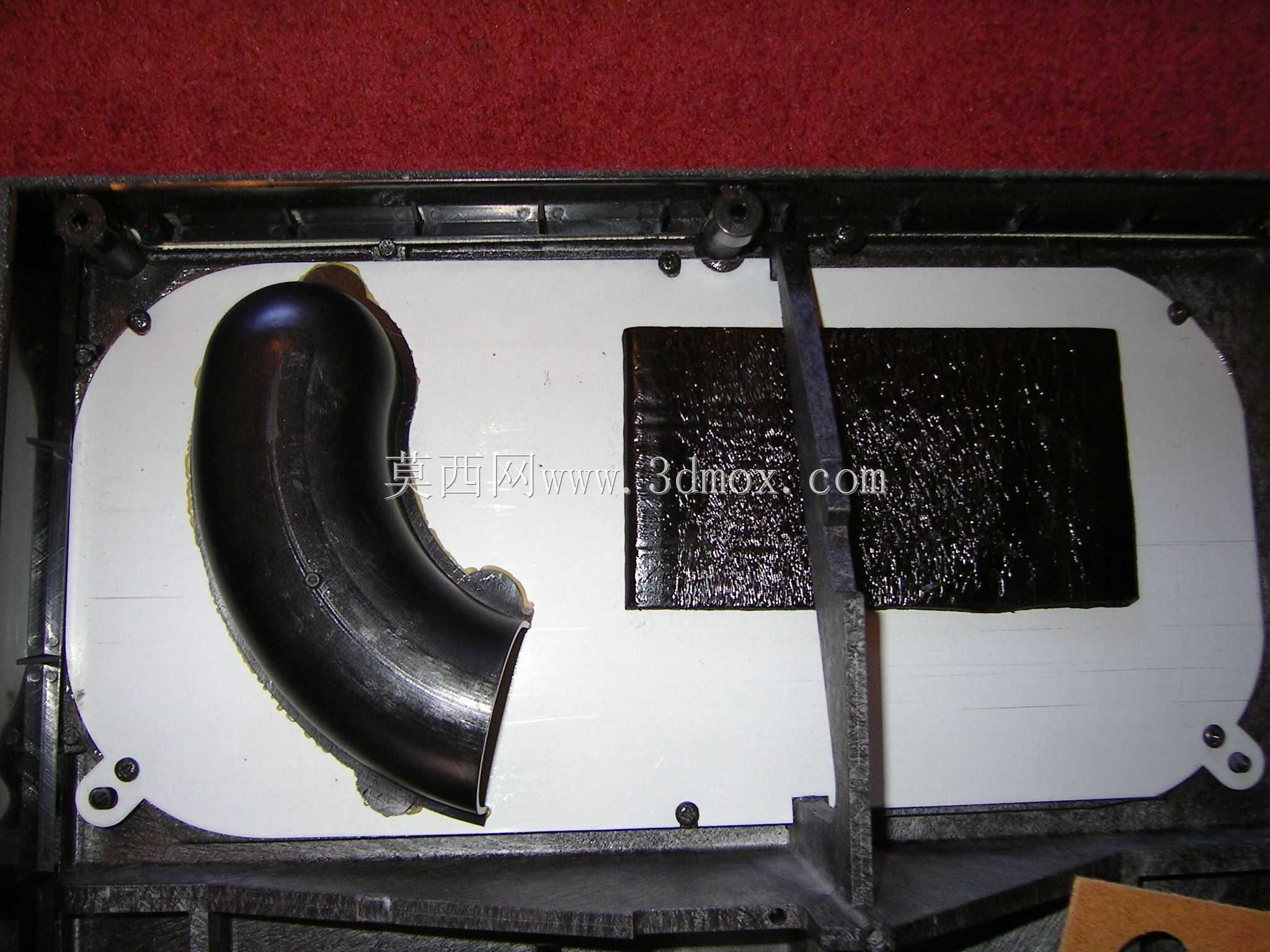  Beovox Redline 60�˿�