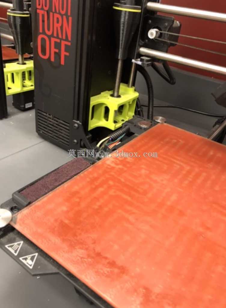 ������Ƶ� Lulzbot ���������
