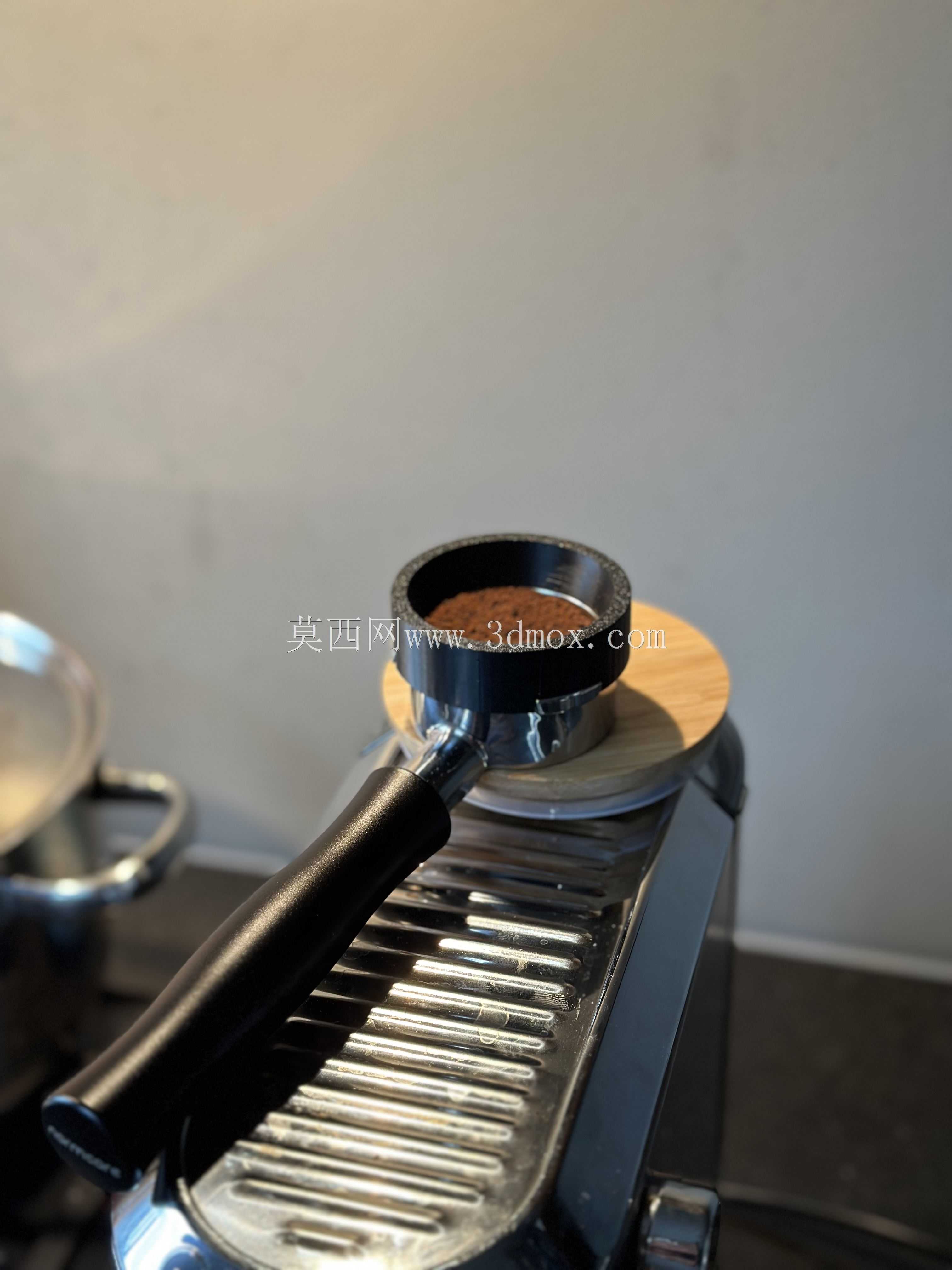 Delonghi Dedica 51mm 加液漏斗