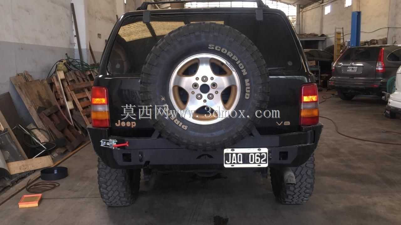 吉普大切诺基 zj 后保险杠
