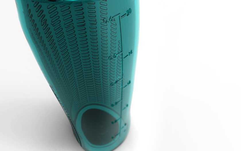 Thermos Intak 水瓶